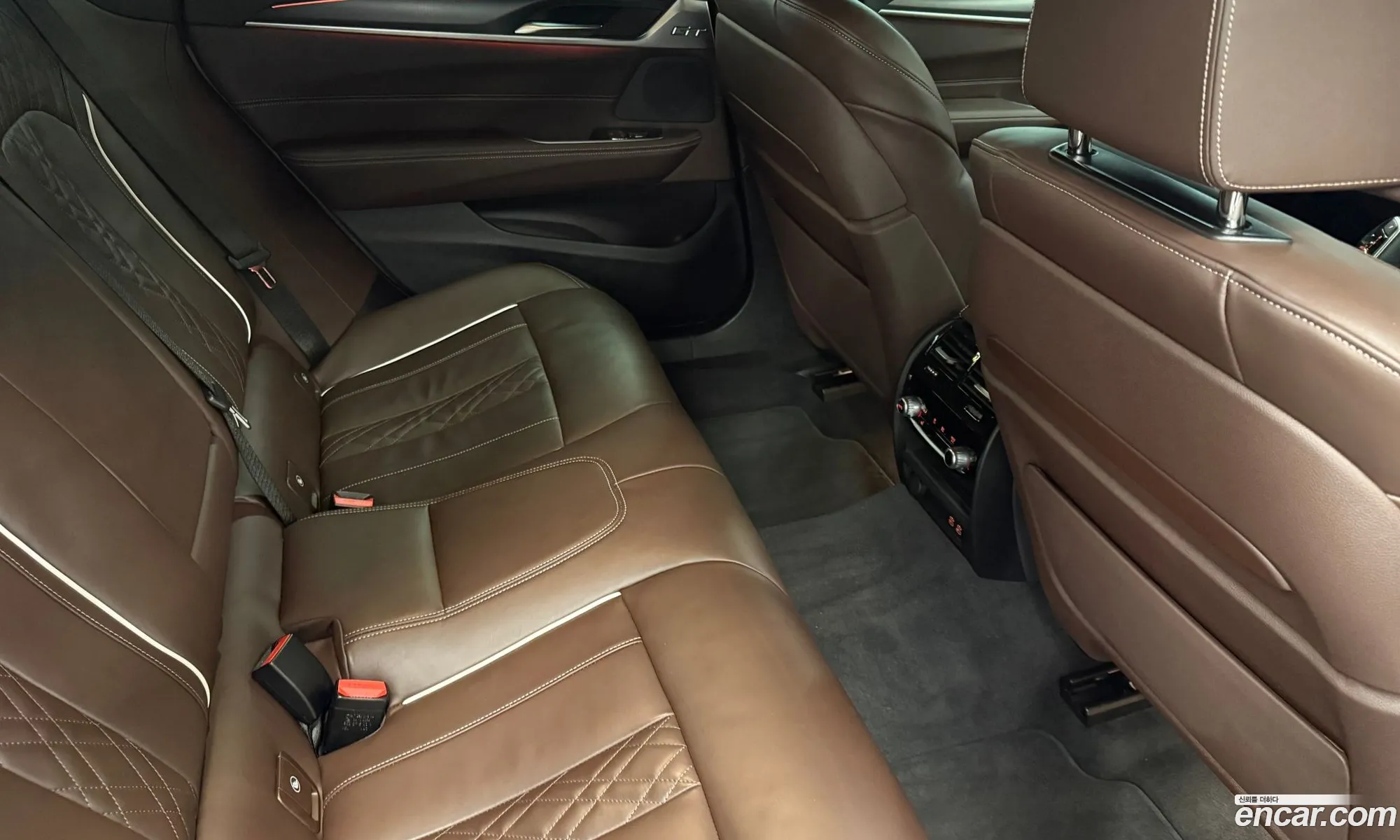 BMW 6 Series GT 2023 — 7