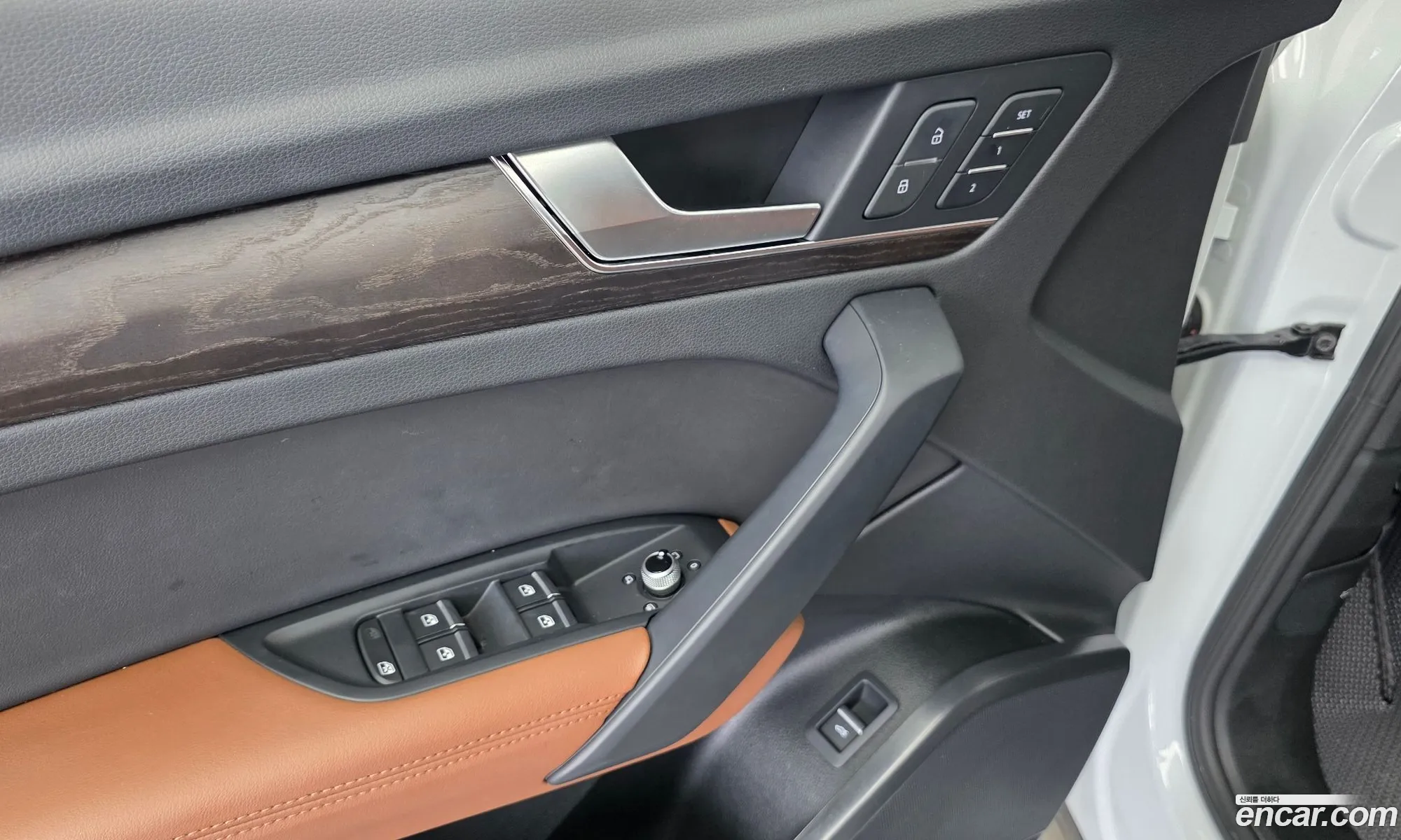 Audi Q5 2023 WAUZZZFY6P2041002 — 4