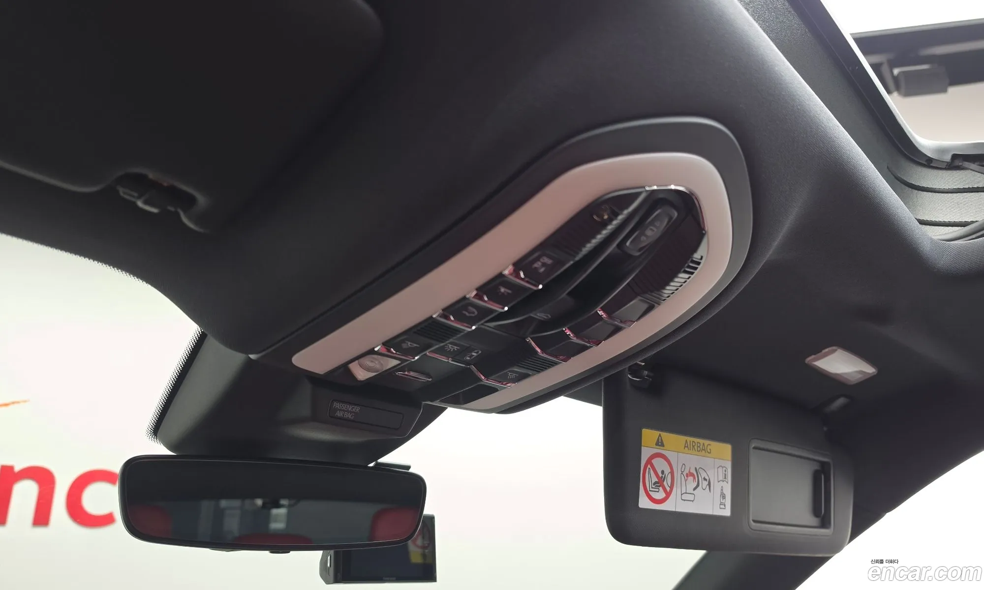 Porsche Macan 2022 WP1AF2953NLB45907 — 34