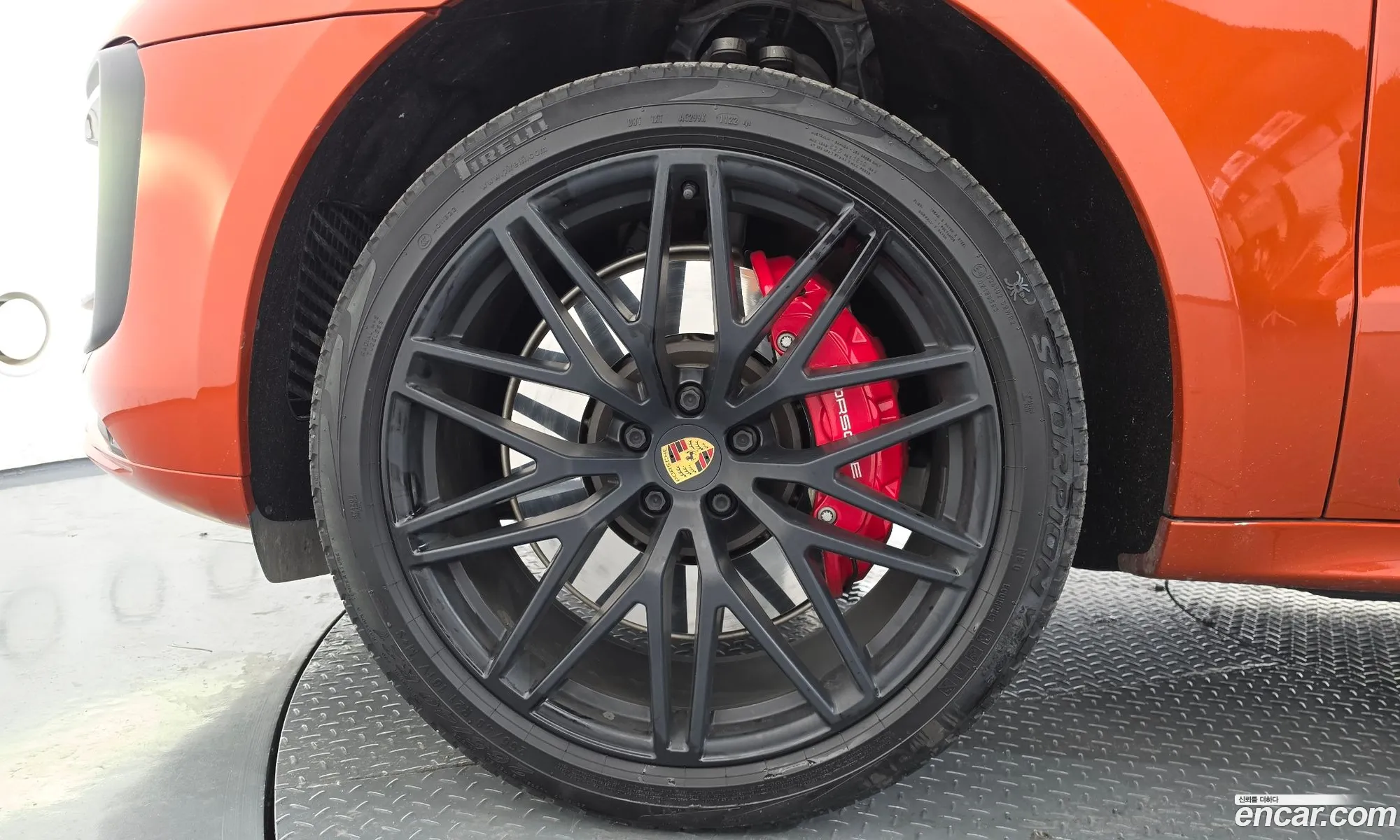 Porsche Macan 2022 WP1AF2953NLB45907 — 27