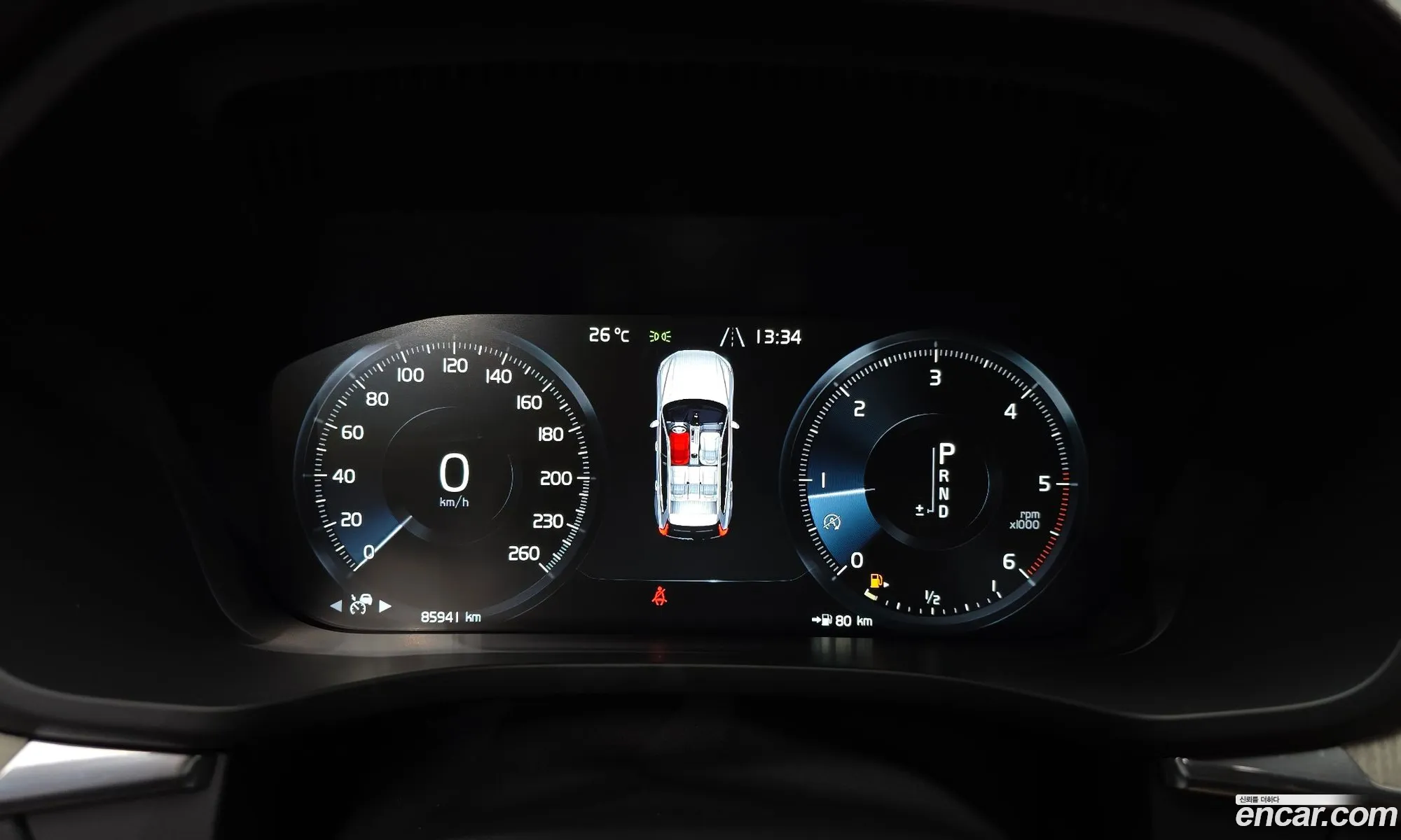 Volvo XC60 2020 — 25