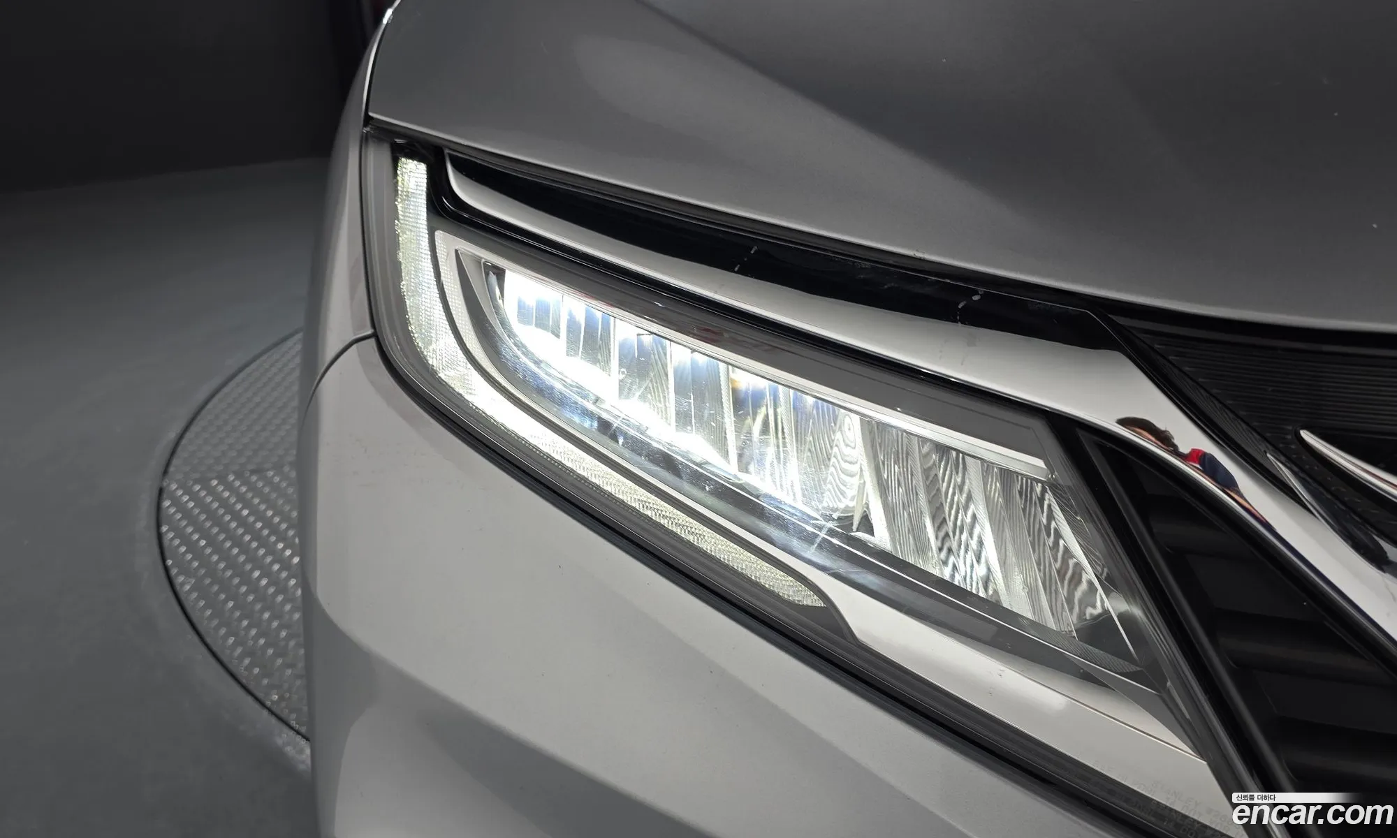 Honda Odyssey 2018 5KBRL6880JB600441 — 30