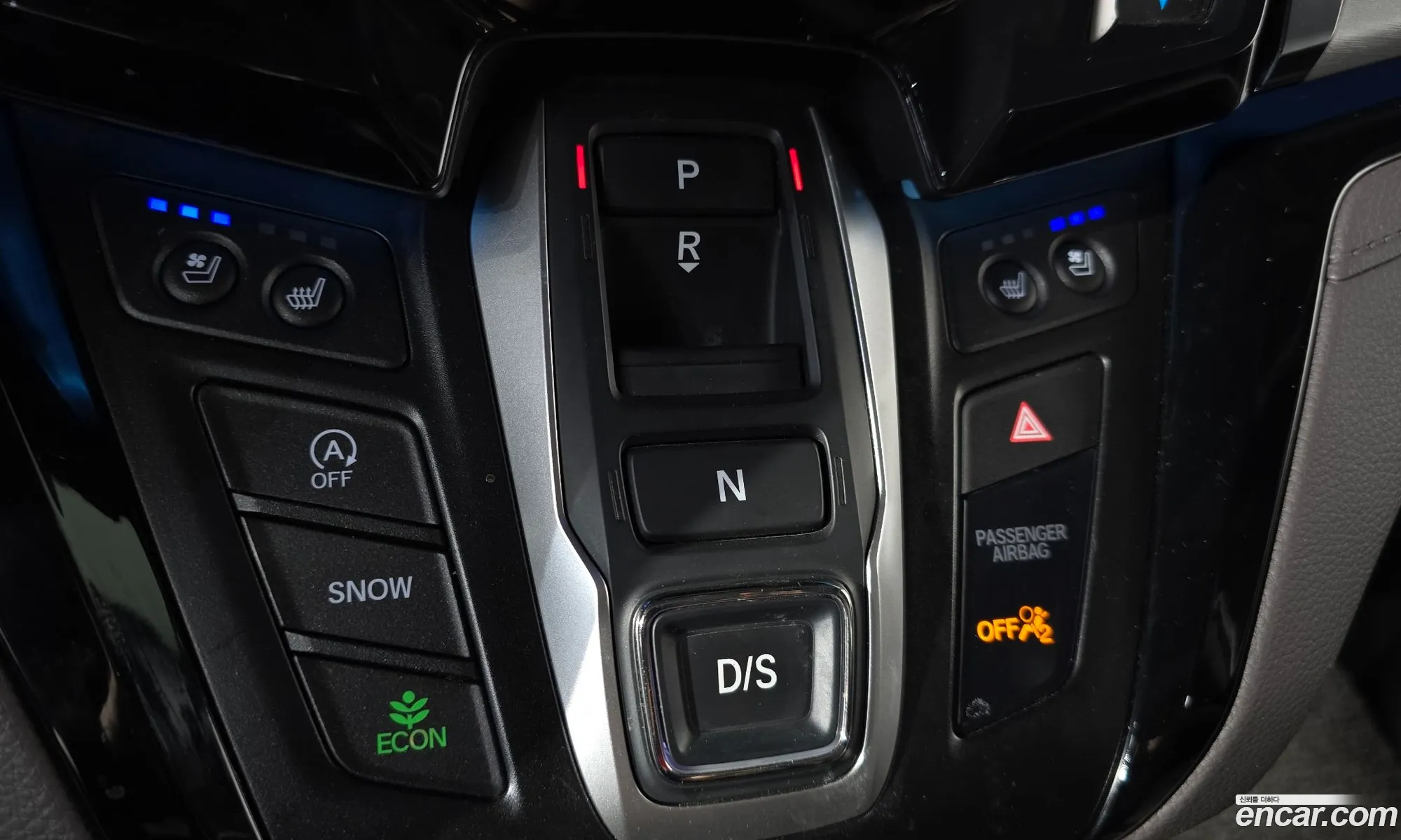 Honda Odyssey 2018 5KBRL6880JB600441 — 18
