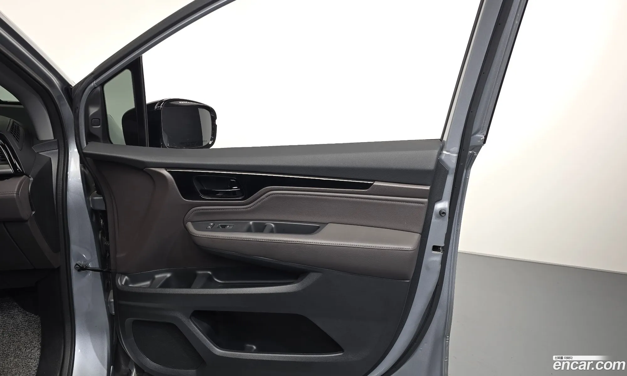 Honda Odyssey 2018 5KBRL6880JB600441 — 9