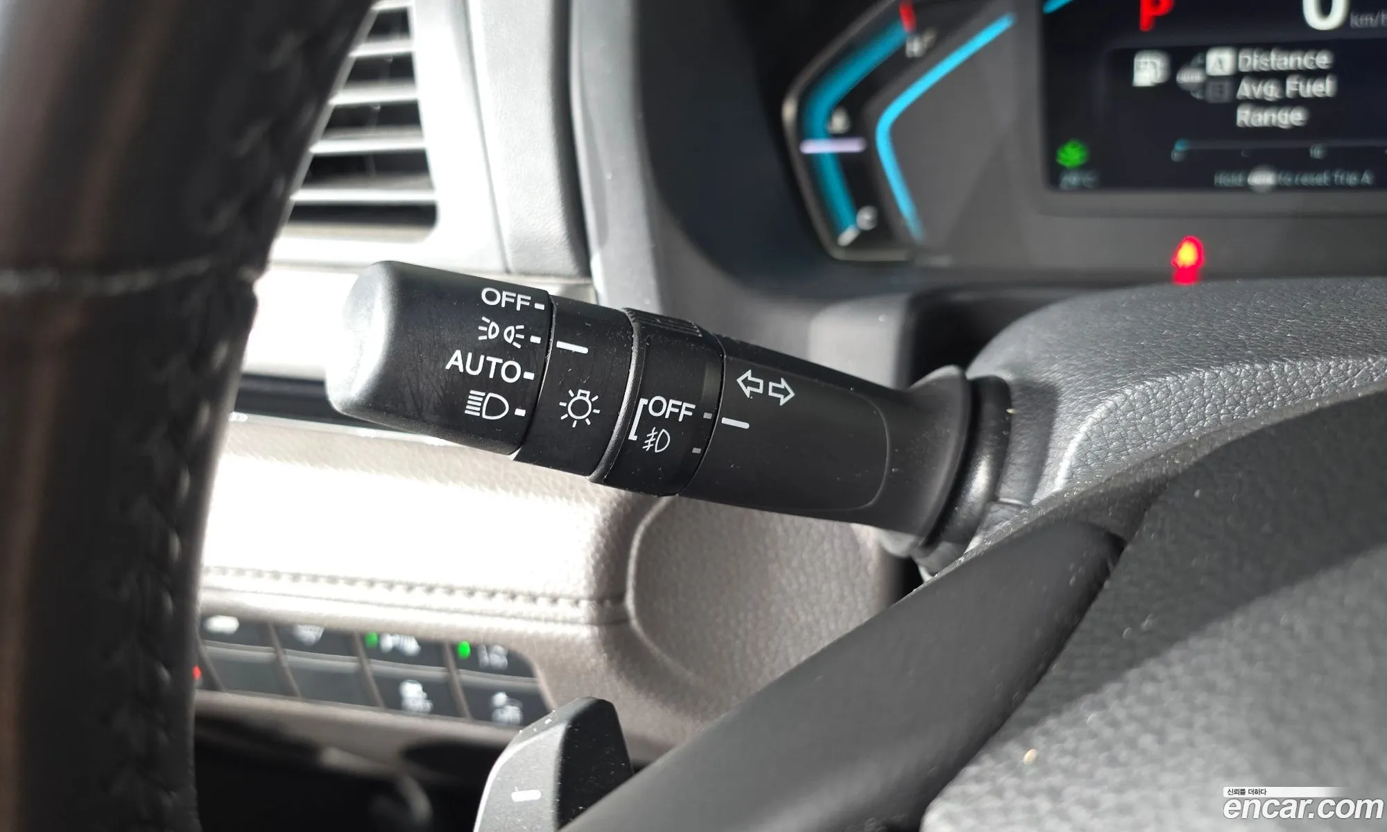 Honda Odyssey 2018 5KBRL6880JB600441 — 13