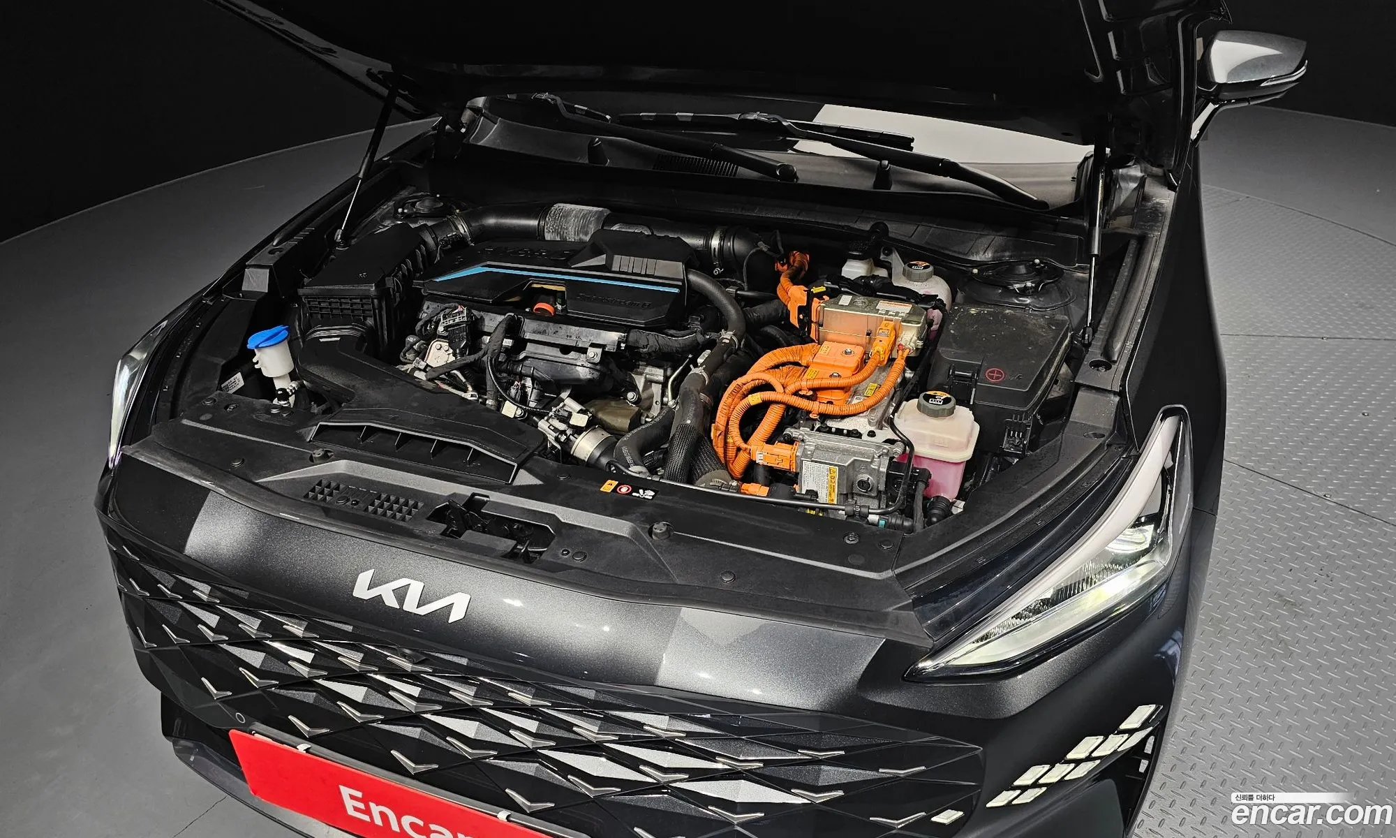 Kia K8 Hybrid 2022 — 17