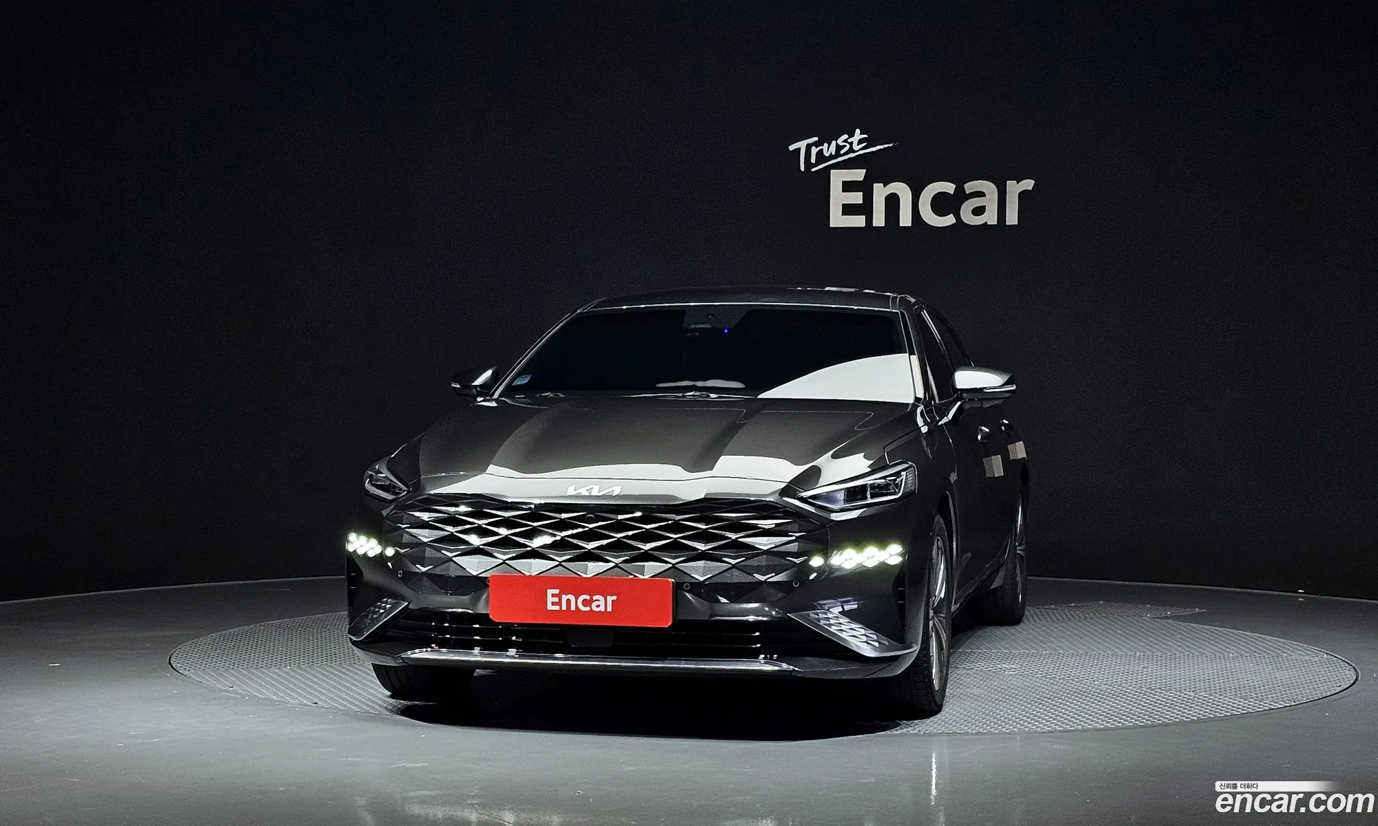 Kia K8 Hybrid 2022 — 5