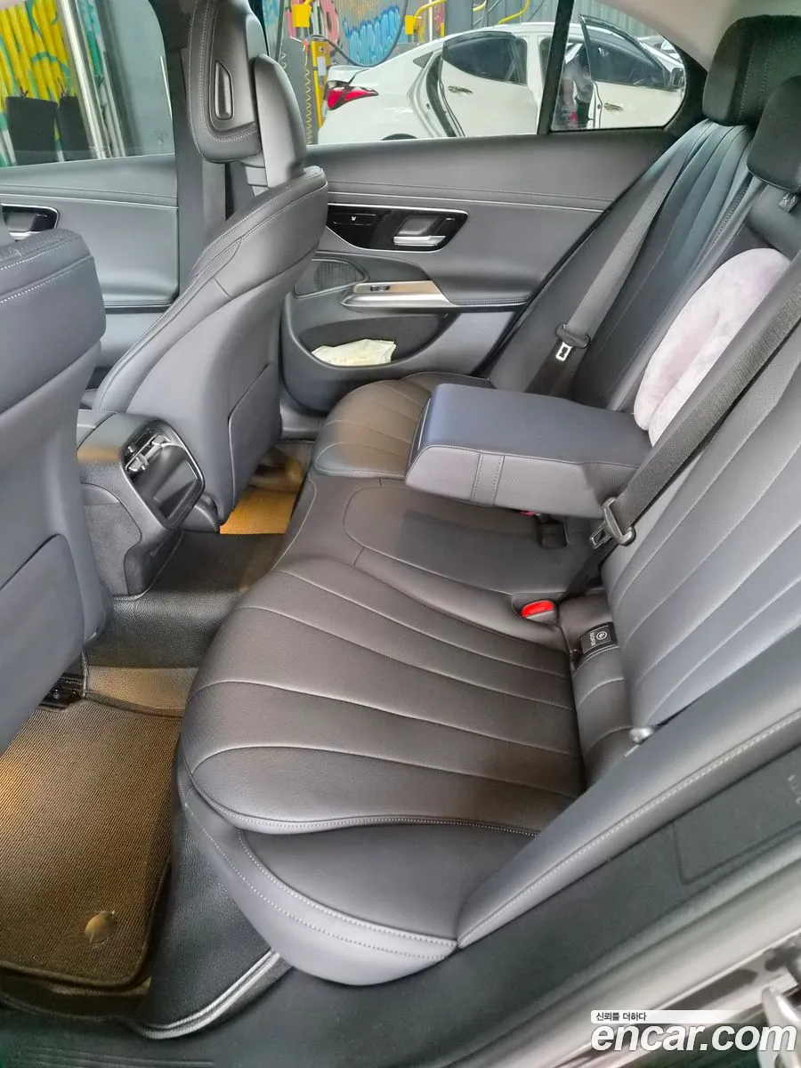 Mercedes-Benz E-Class W214 2024 — 4