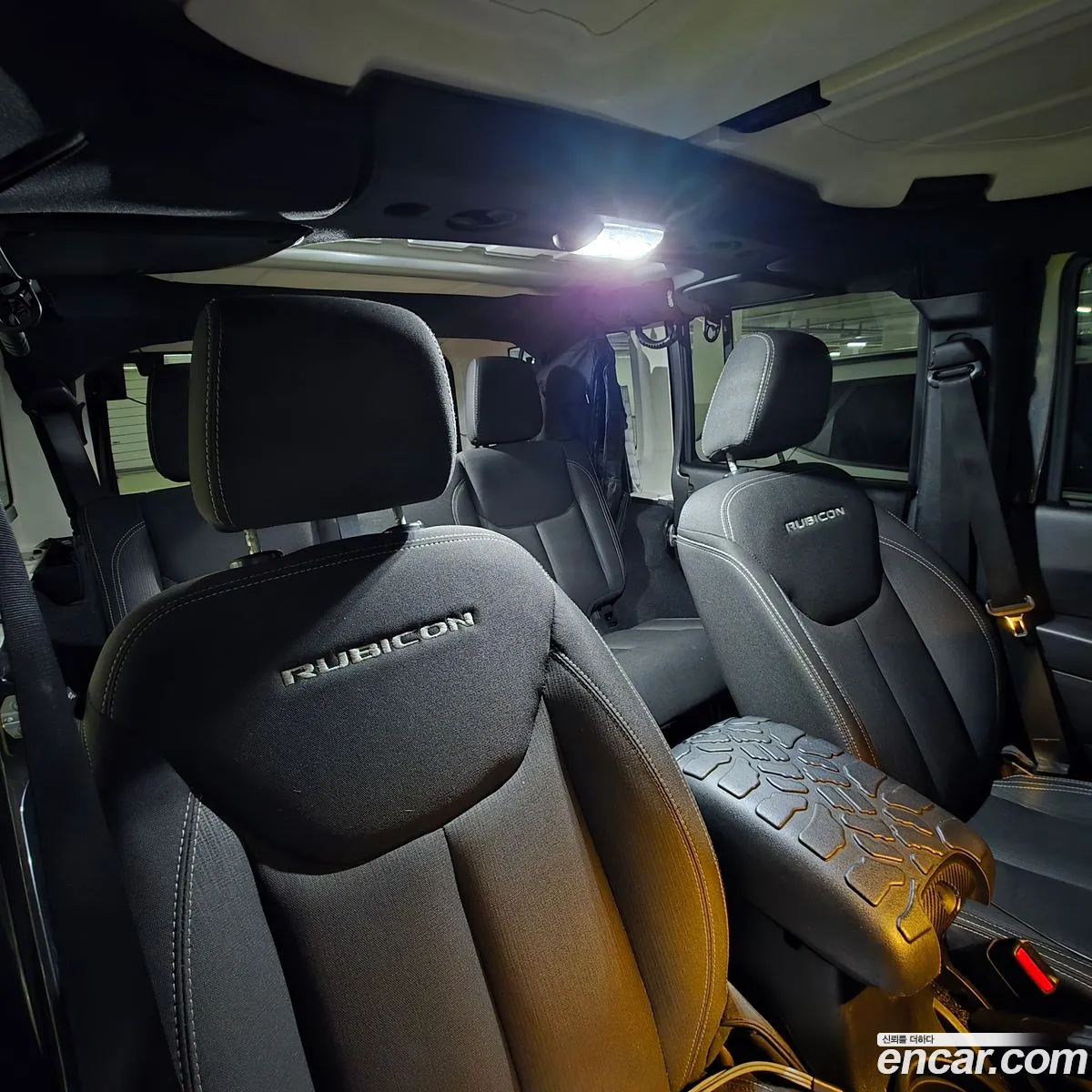 Jeep Wrangler 2016 — 10