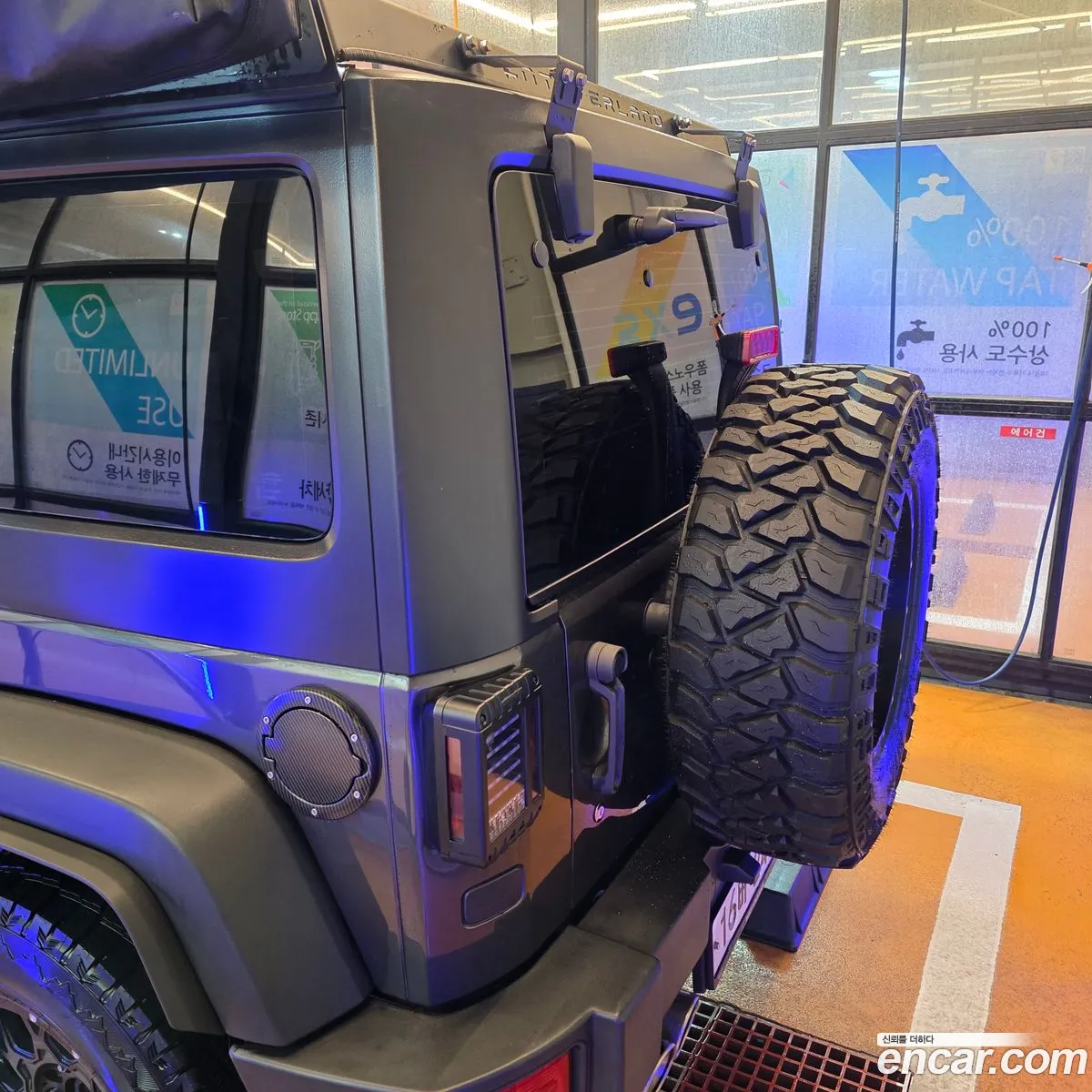 Jeep Wrangler 2016 — 11