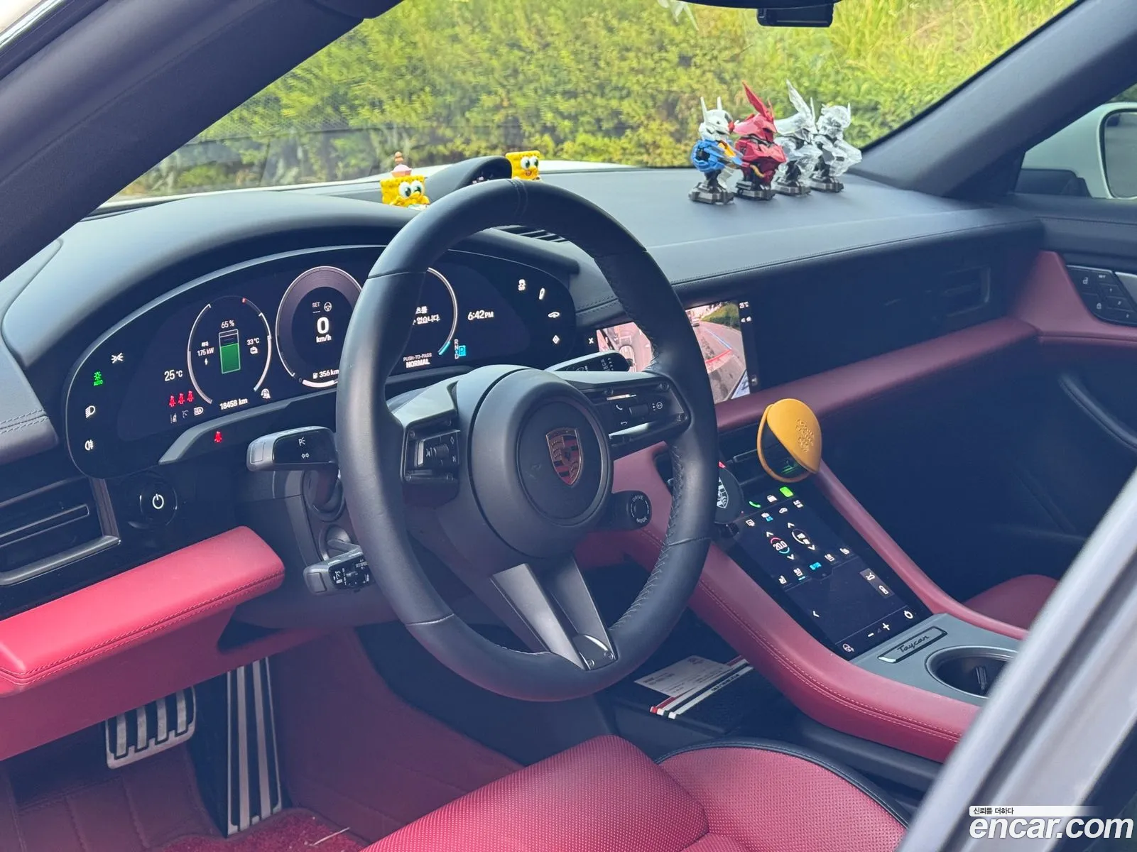 Porsche Taycan 2024 — 8