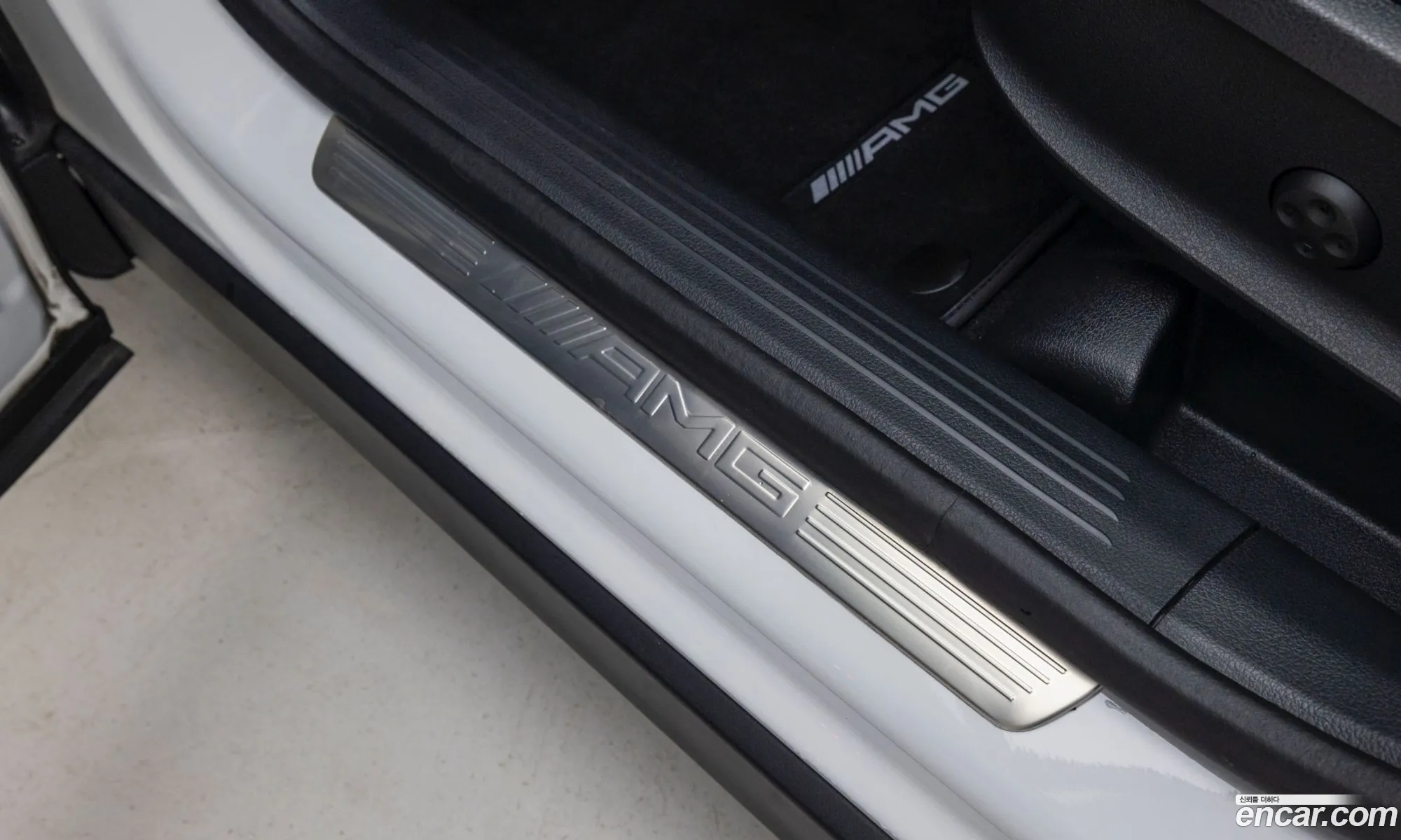Mercedes-Benz GLB-Class X247 2025 — 9