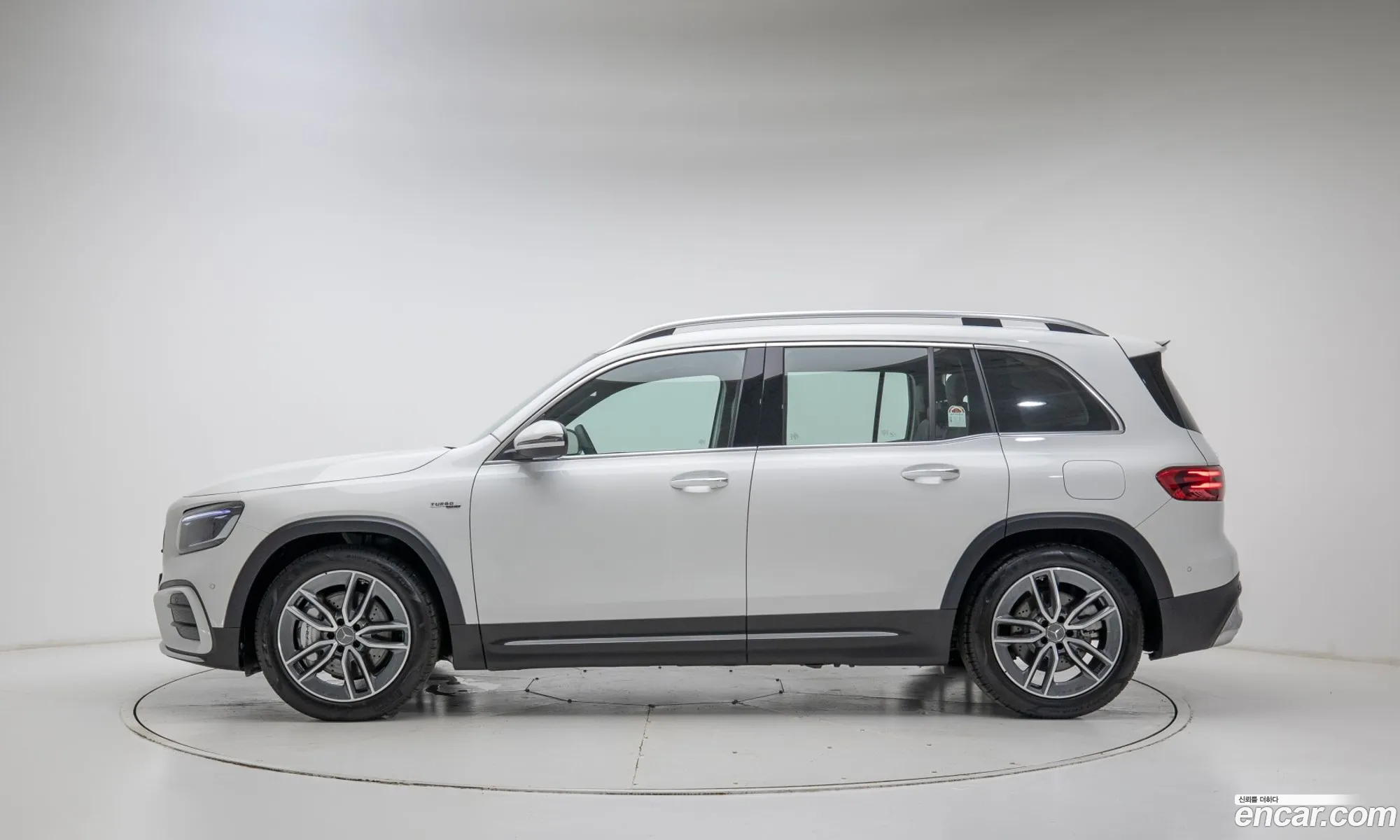 Mercedes-Benz GLB-Class X247 2025 — 15