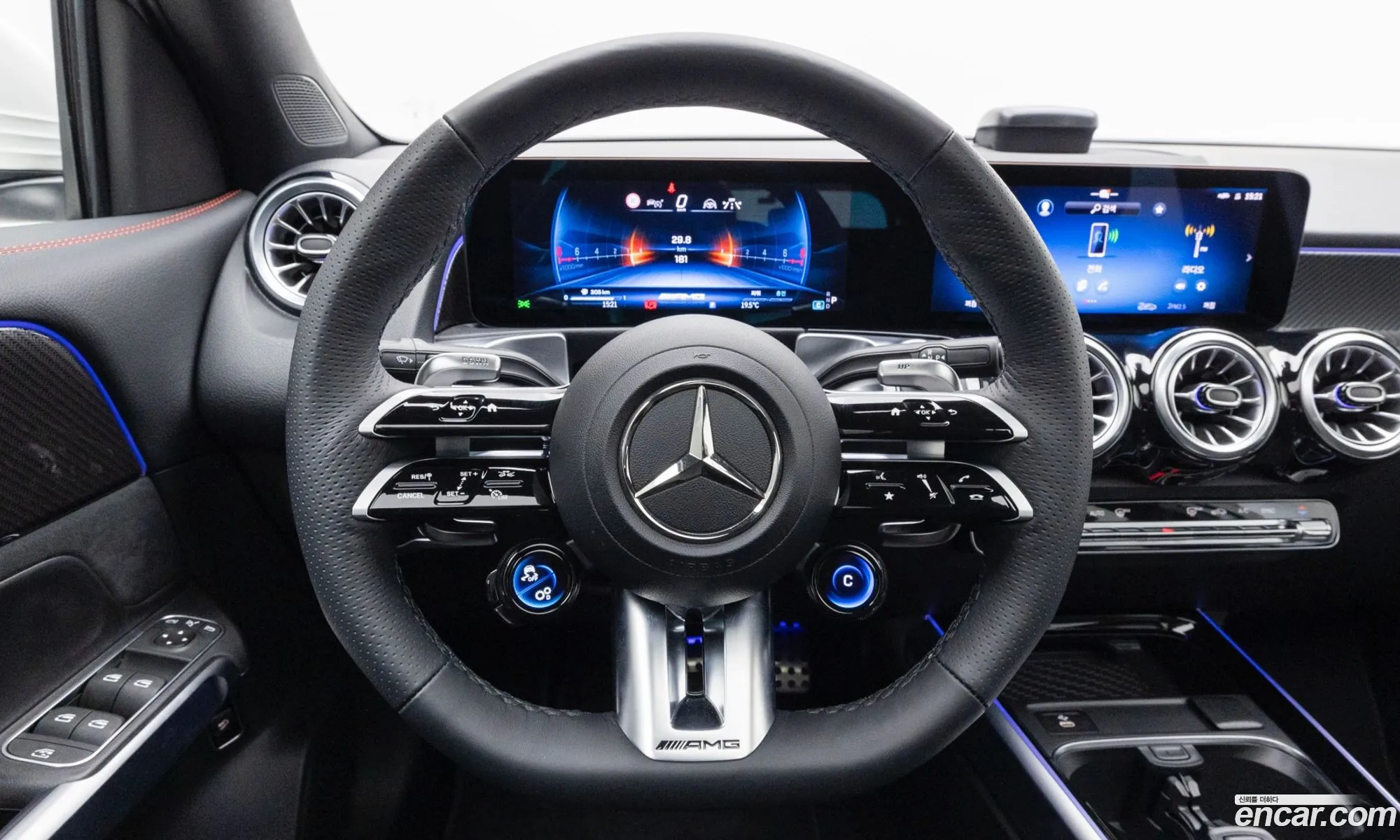 Mercedes-Benz GLB-Class X247 2025 — 5