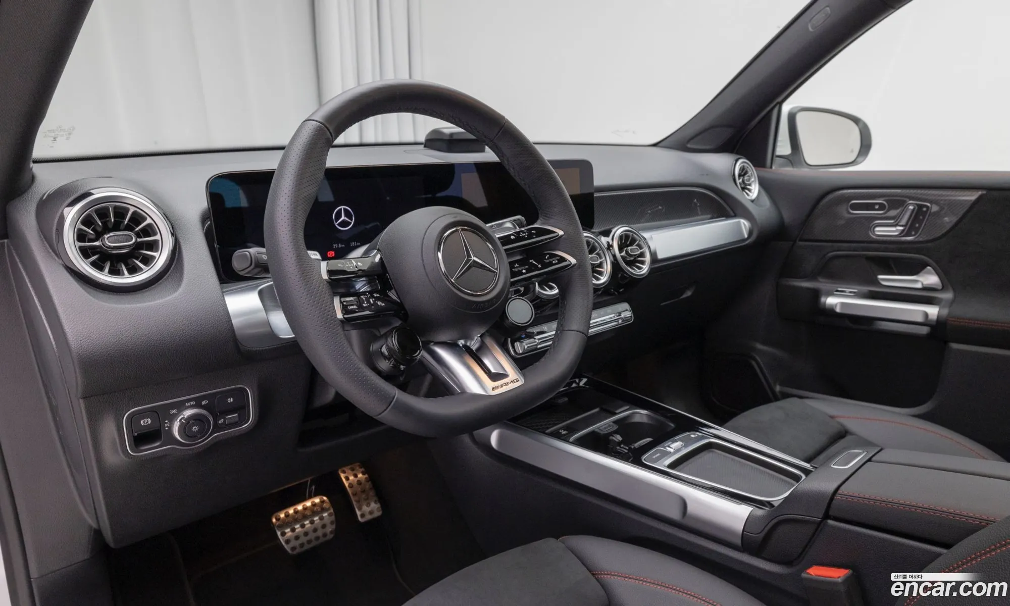Mercedes-Benz GLB-Class X247 2025 — 7