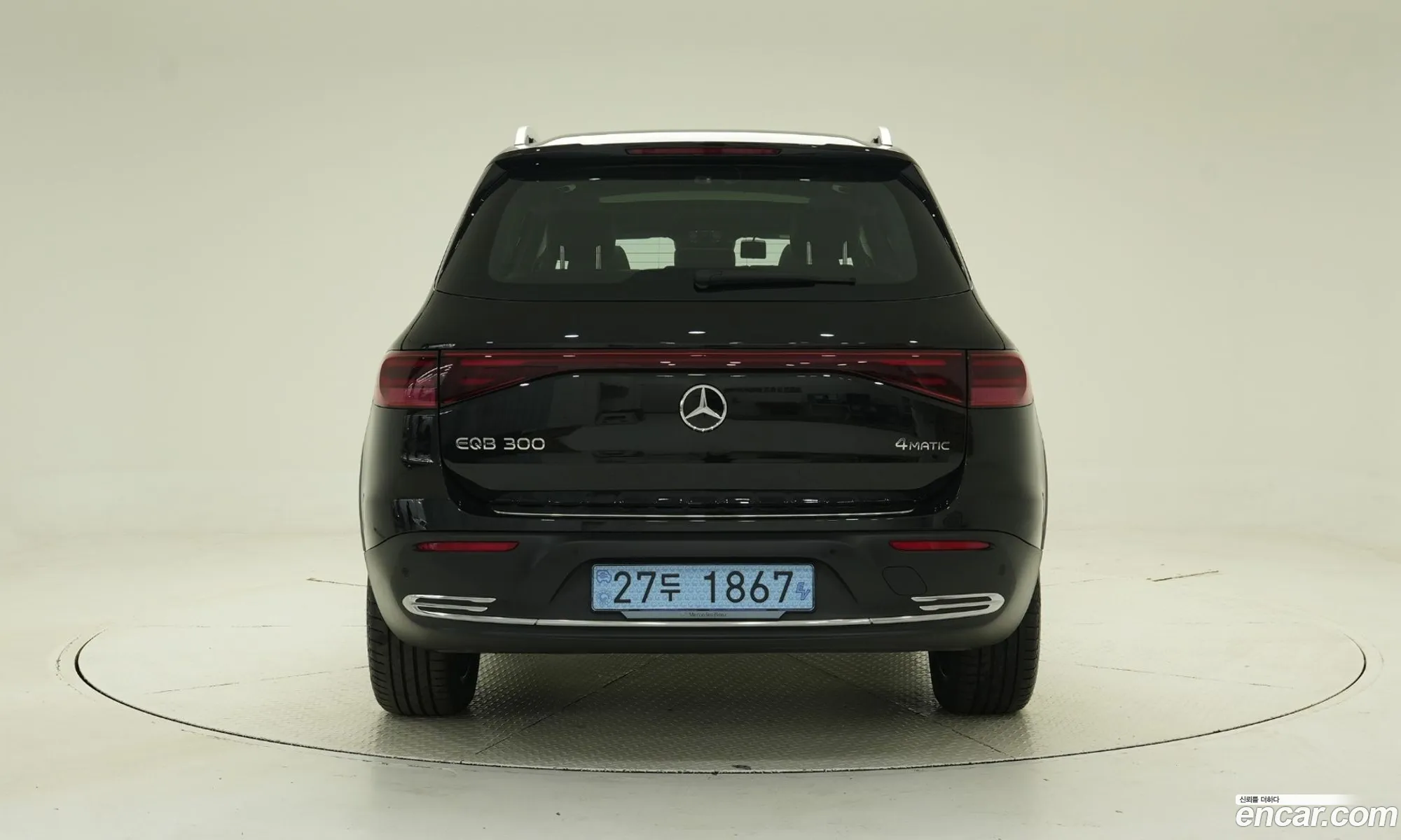 Mercedes-Benz EQB X243 2025 — 10