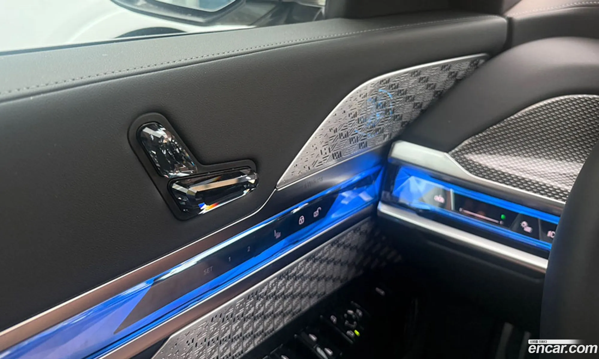 BMW i7 2024 — 18