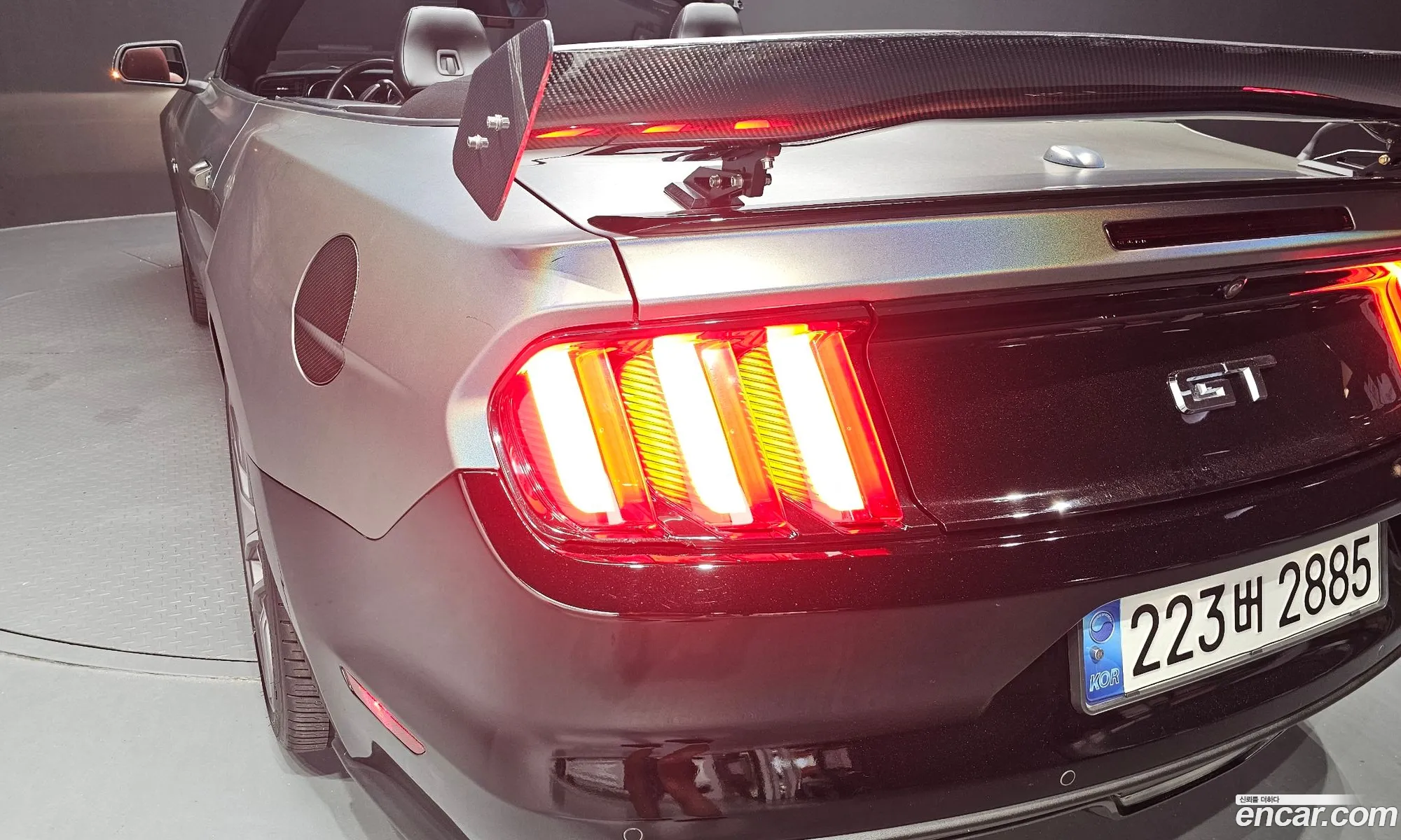 Ford Mustang 2017 — 17