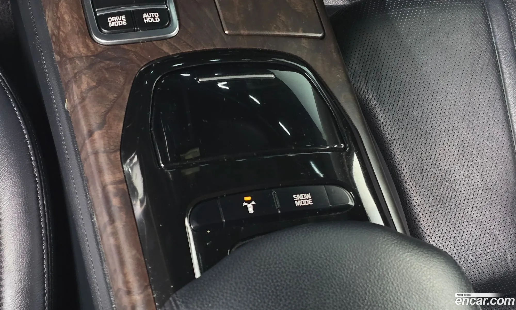 Kia K9 2012 — 27