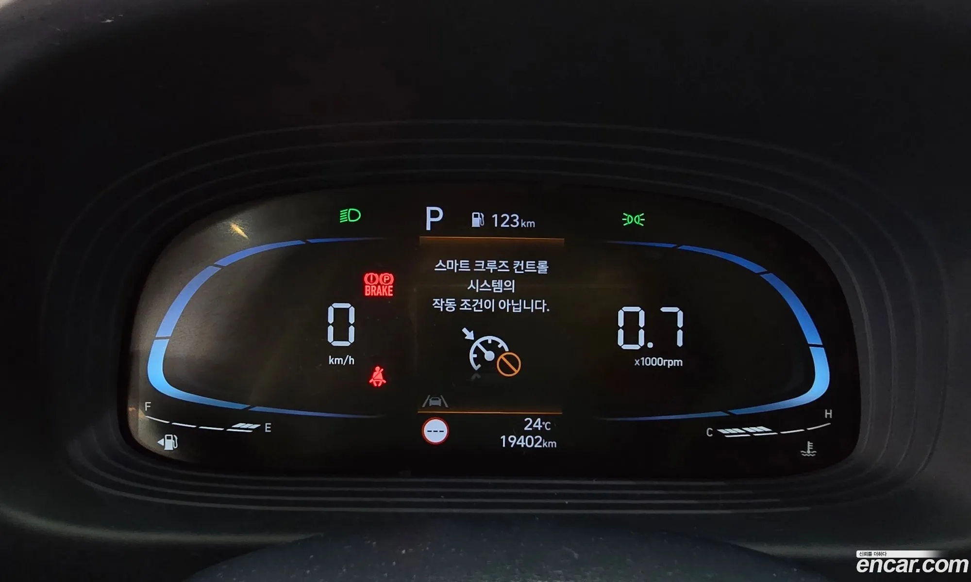 Hyundai Venue 2023 — 12