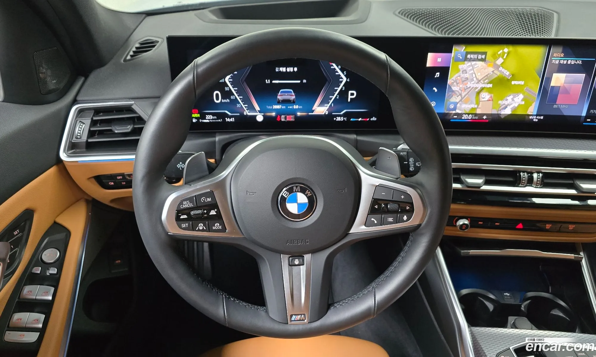 BMW 3 Series 2024 — 17