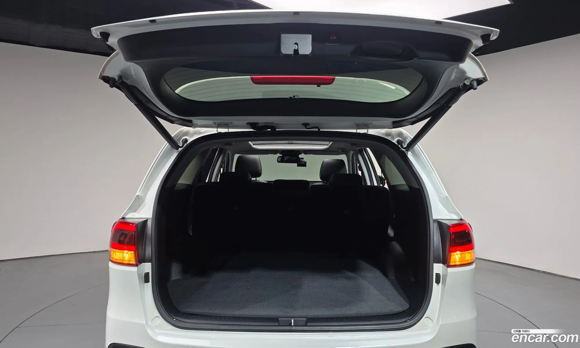 Kia Sorento 2016 — 11