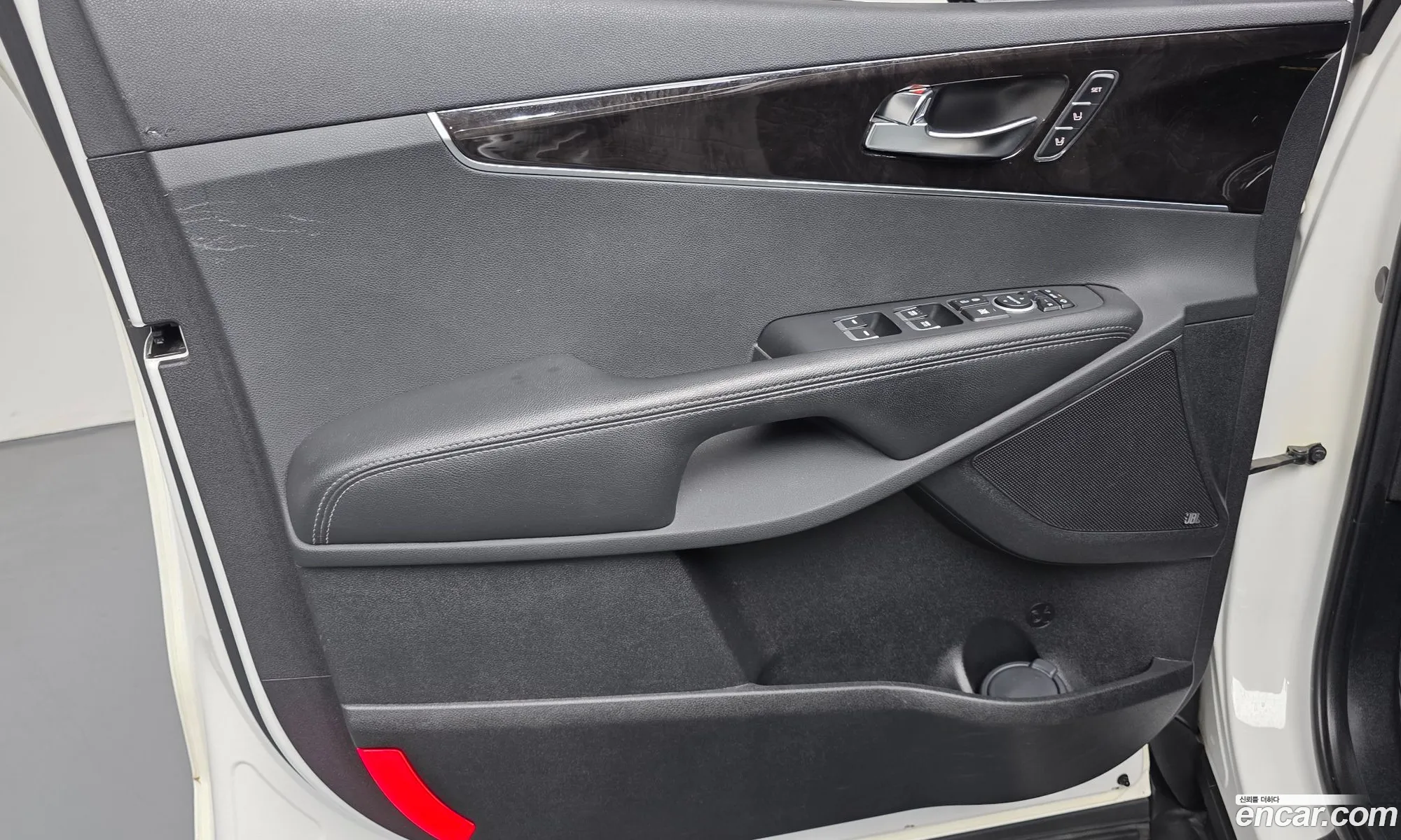 Kia Sorento 2016 — 16
