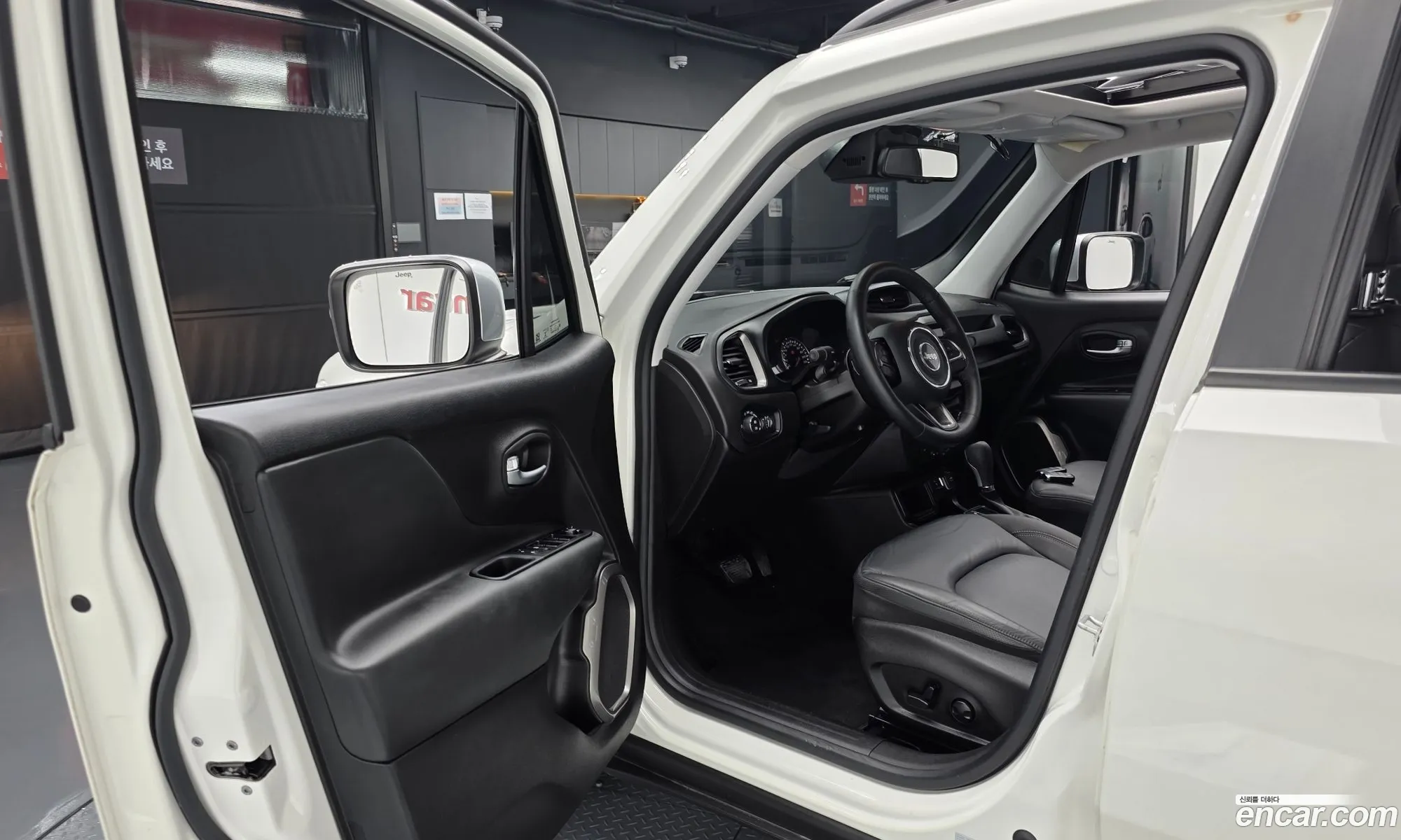 Jeep Renegade 2022 — 9