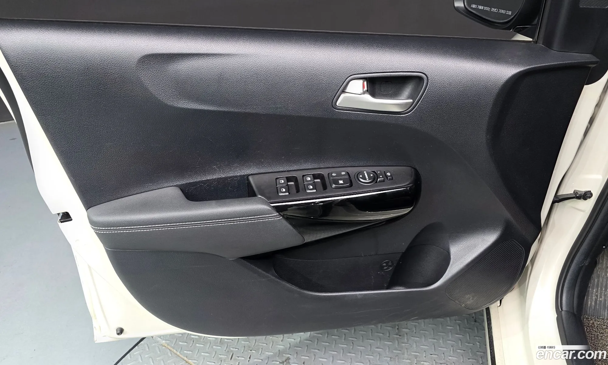 Kia Morning Urban 2023 — 10