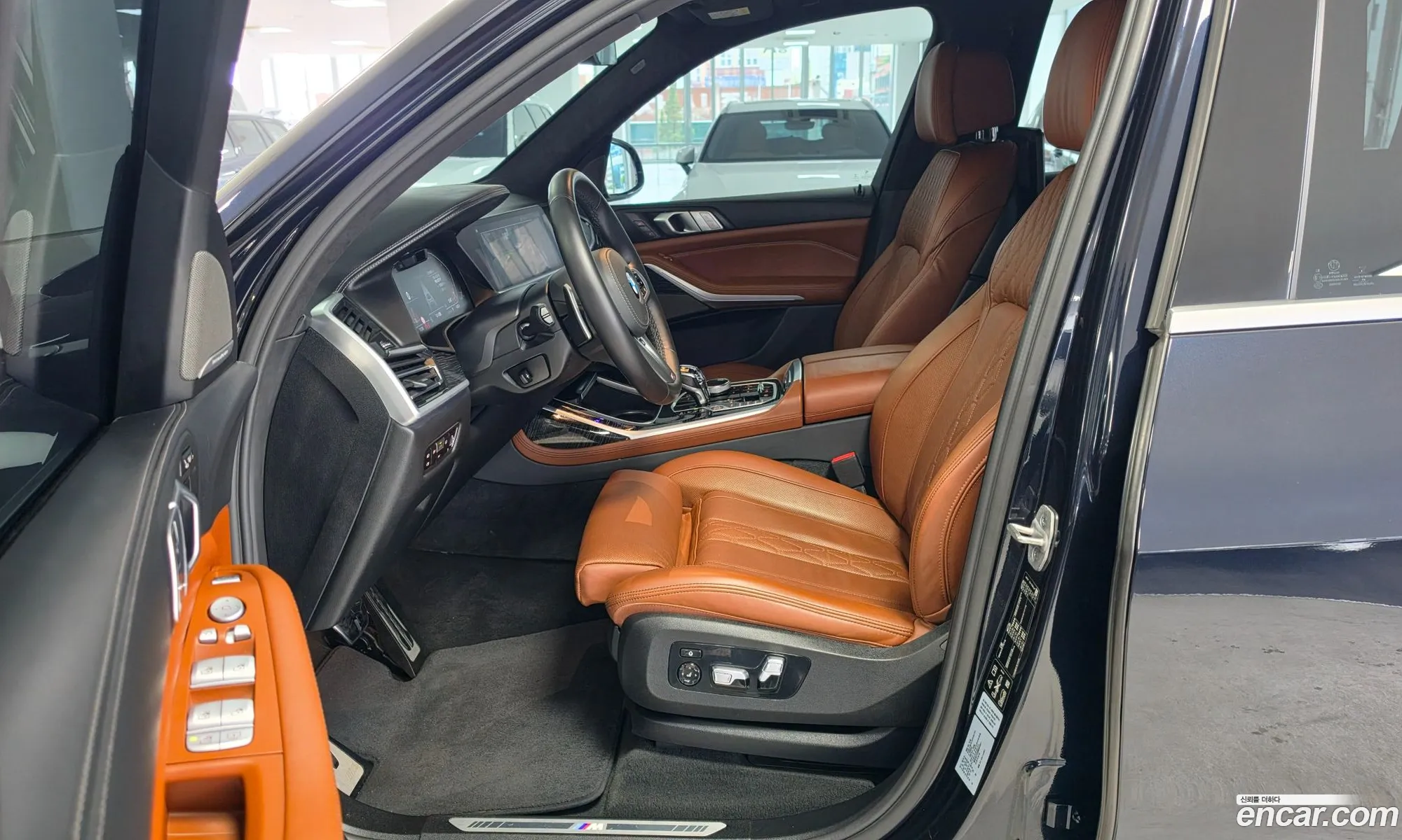 BMW X7 2021 — 10