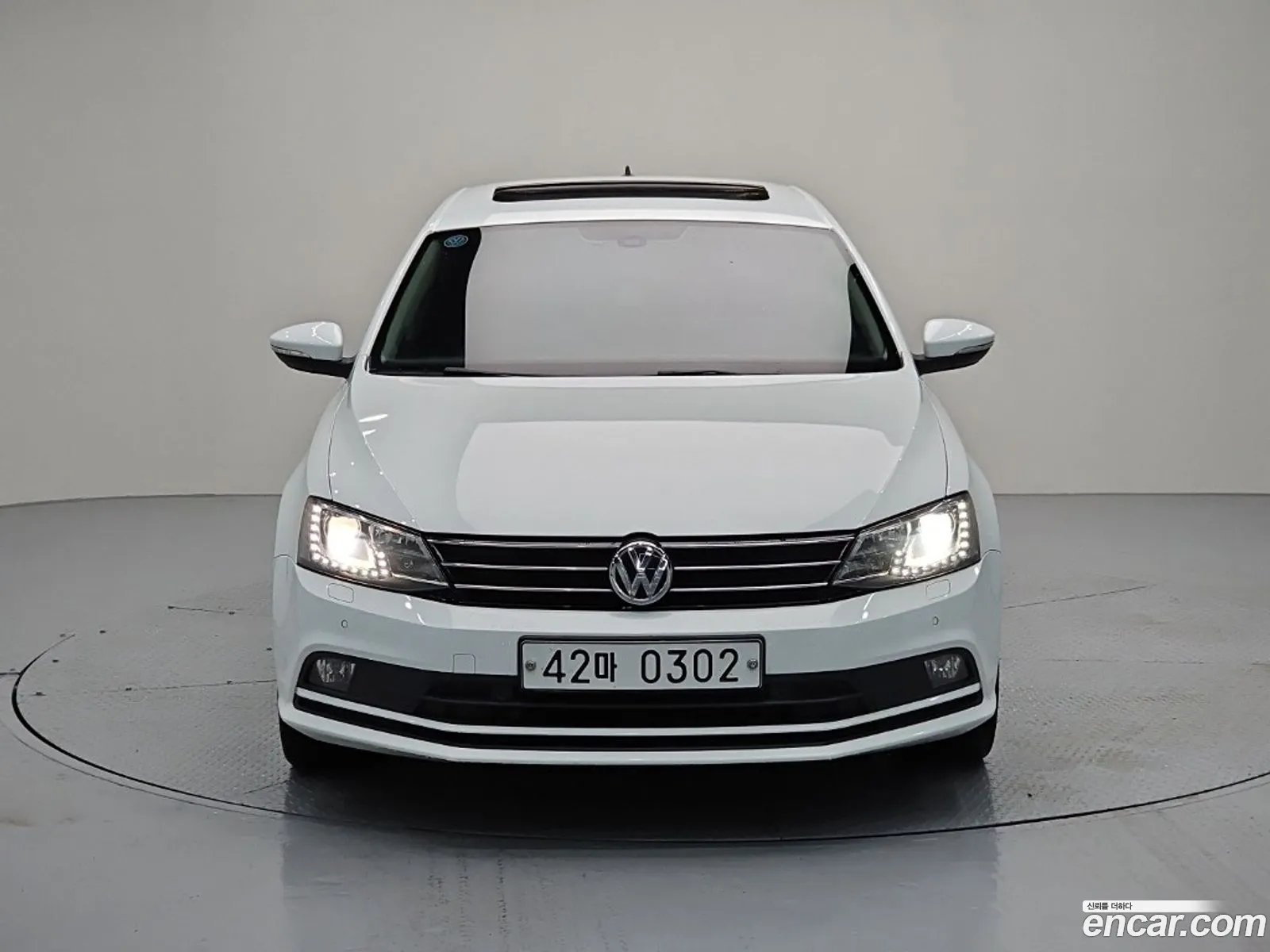 Volkswagen Jetta 2015 — 18