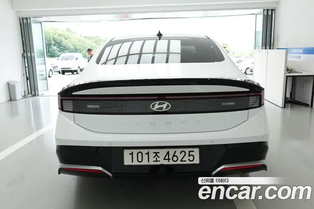 Hyundai Sonata the Edge 2026 — 3