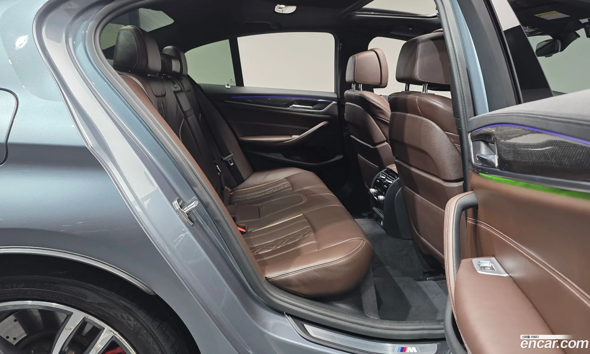 BMW 5 Series 2017 — 16