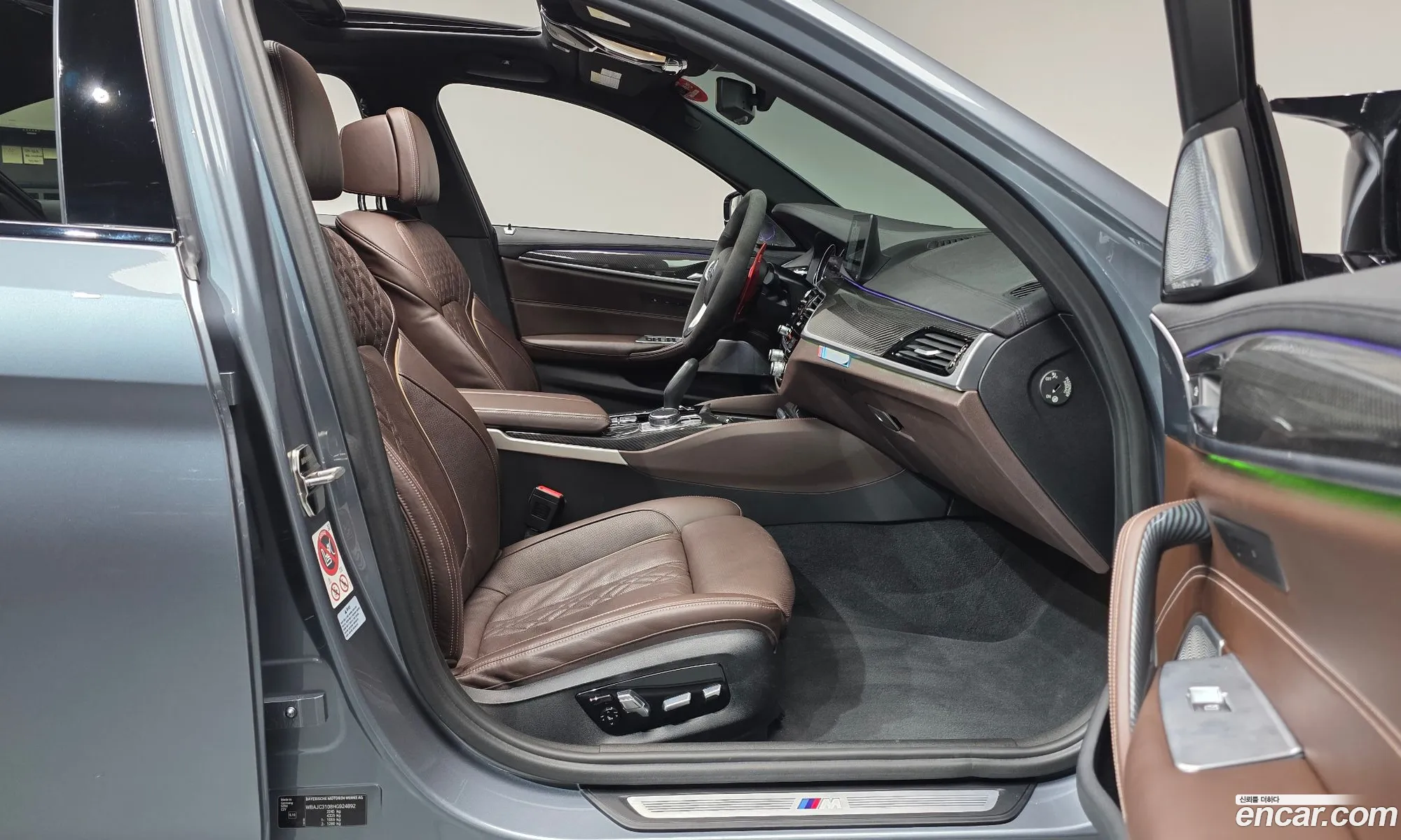 BMW 5 Series 2017 — 9