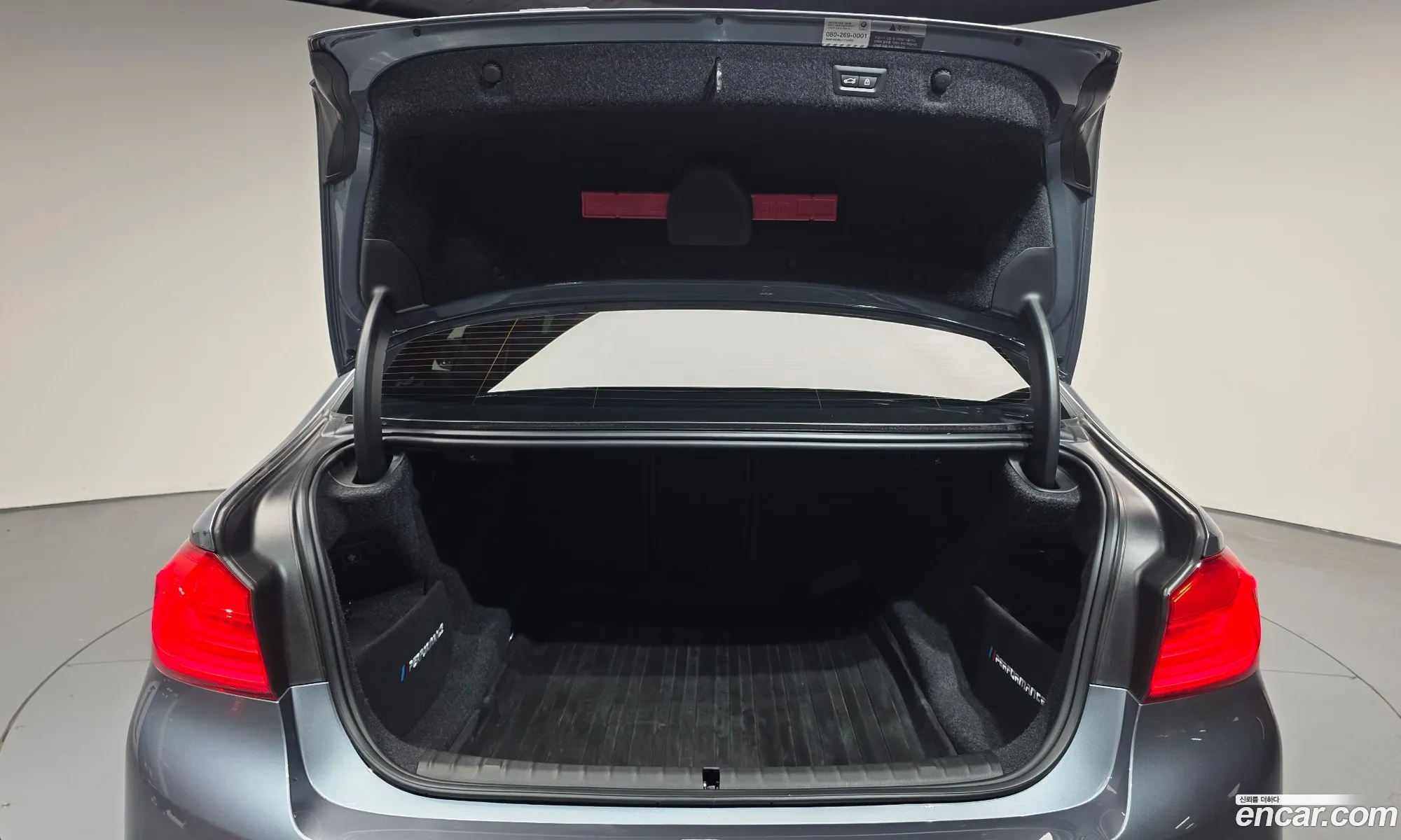 BMW 5 Series 2017 — 18