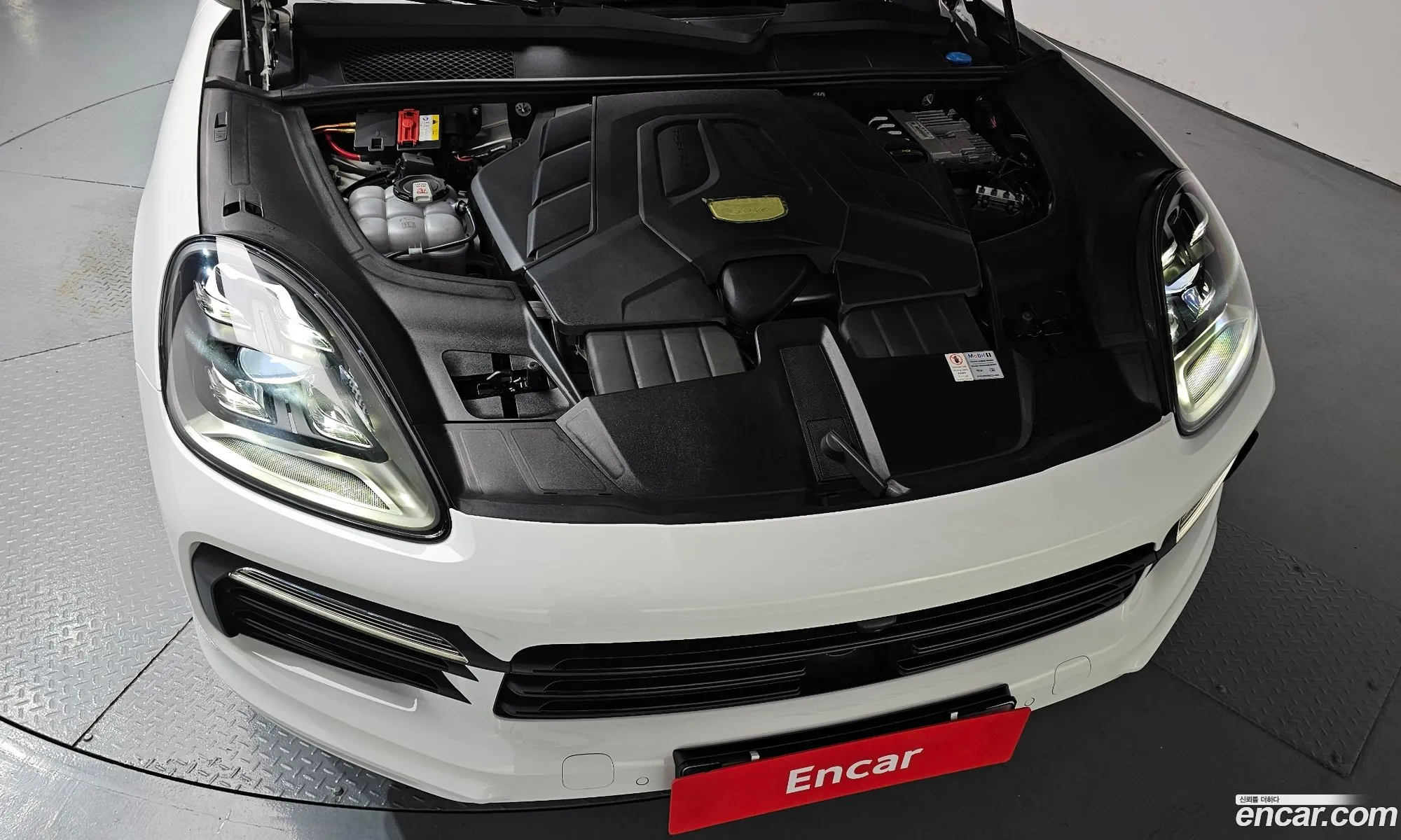 Porsche Cayenne 2022 — 4