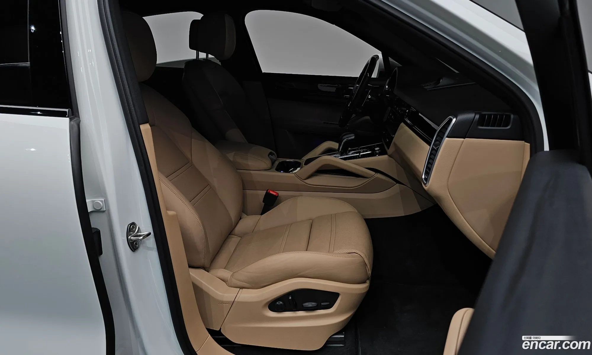 Porsche Cayenne 2022 — 30
