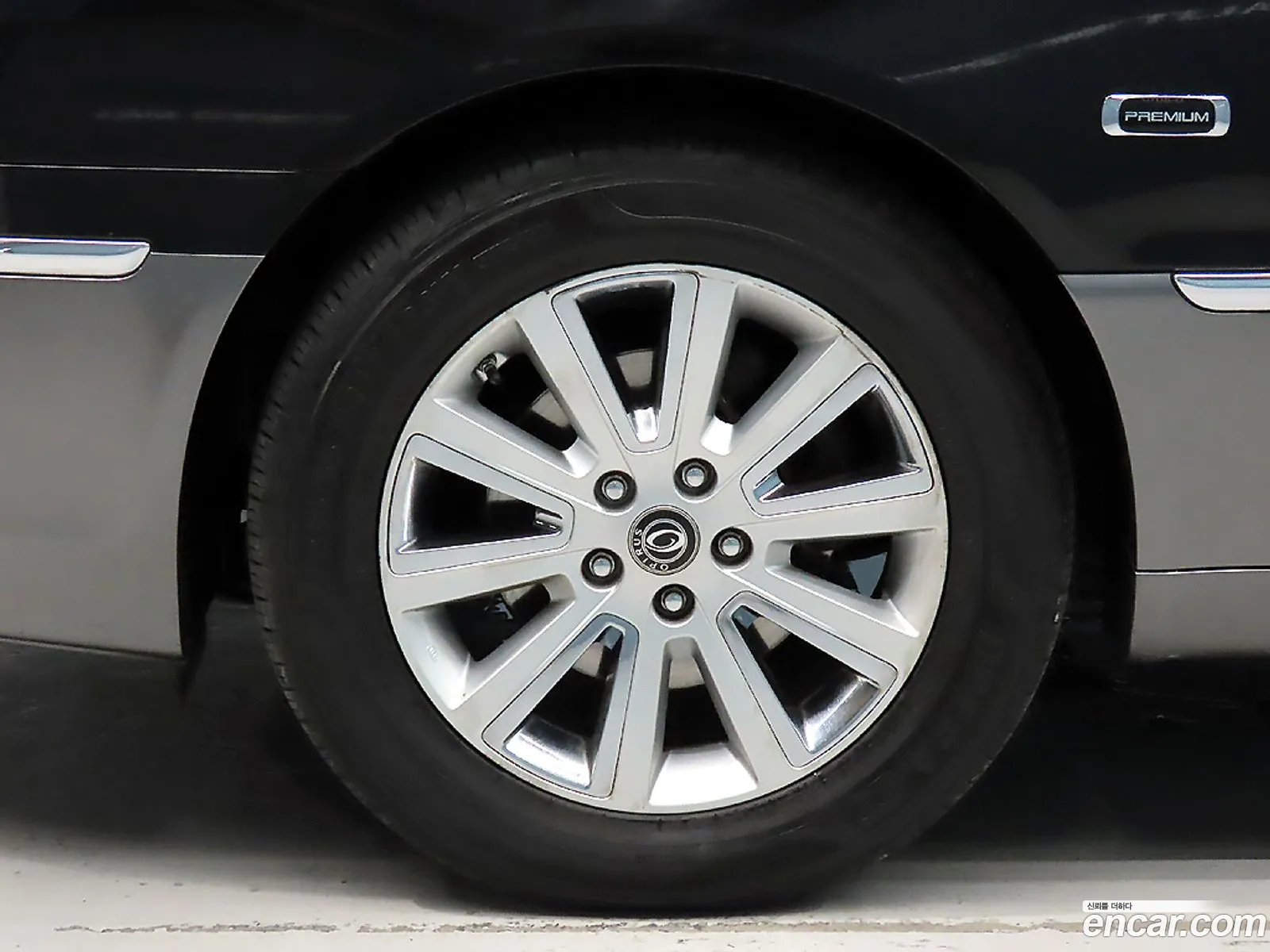 Kia Opirus Premium 2010 — 11