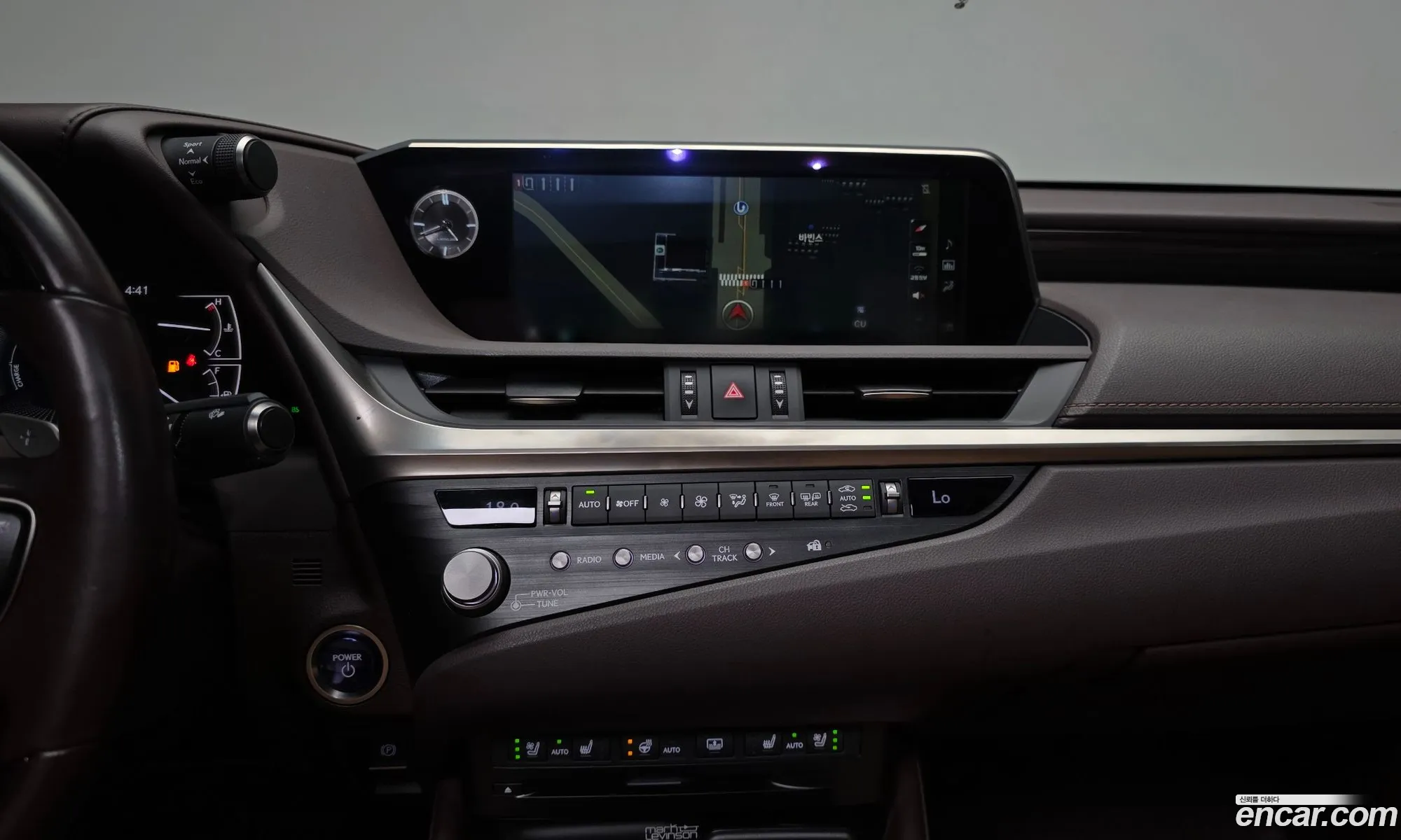 Lexus ES300h 7th Gen 2021 JTHBA1C17M2004412 — 10