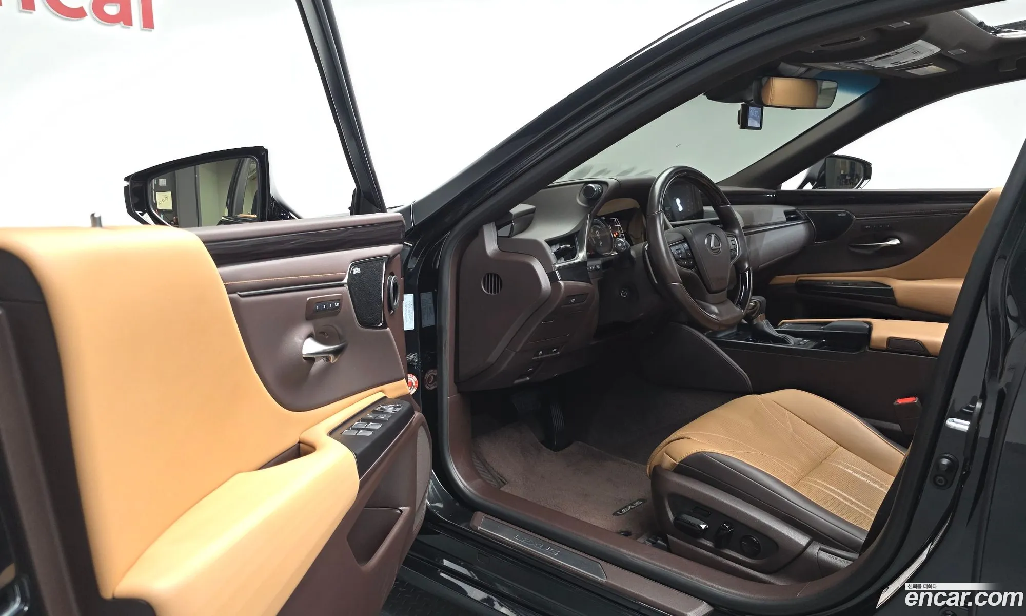 Lexus ES300h 7th Gen 2021 JTHBA1C17M2004412 — 9