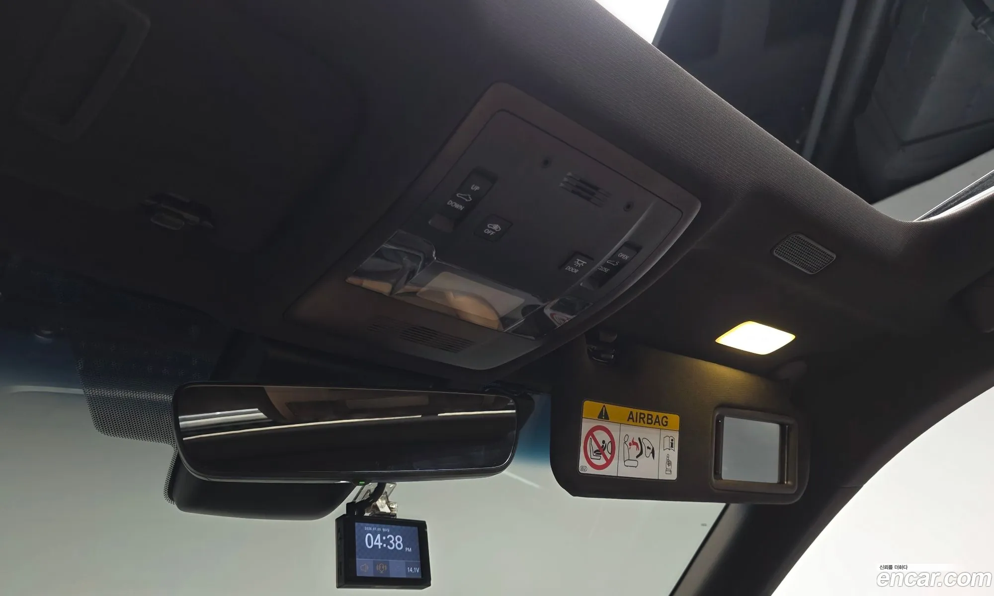 Lexus ES300h 7th Gen 2021 JTHBA1C17M2004412 — 12