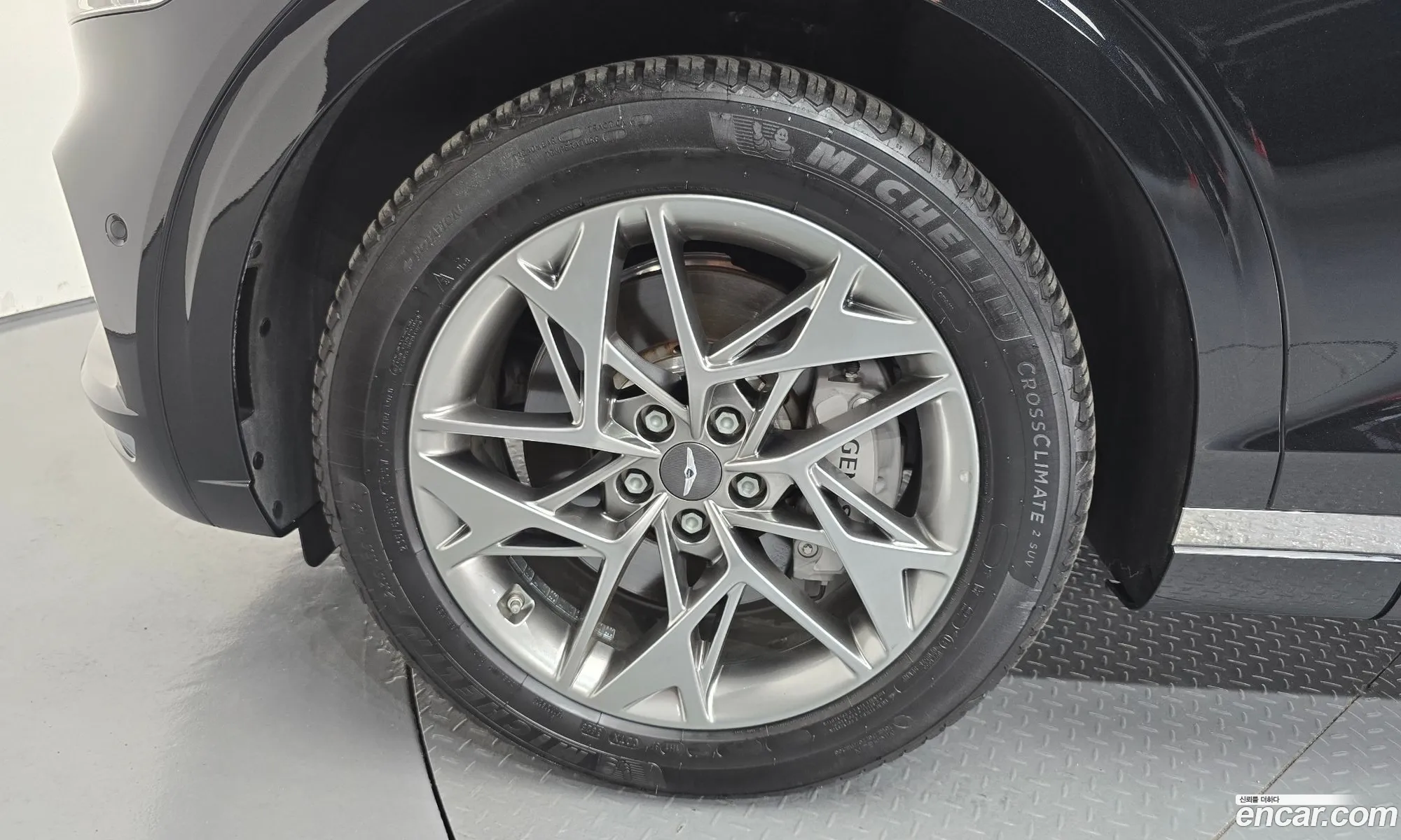 Genesis GV70 2023 — 10