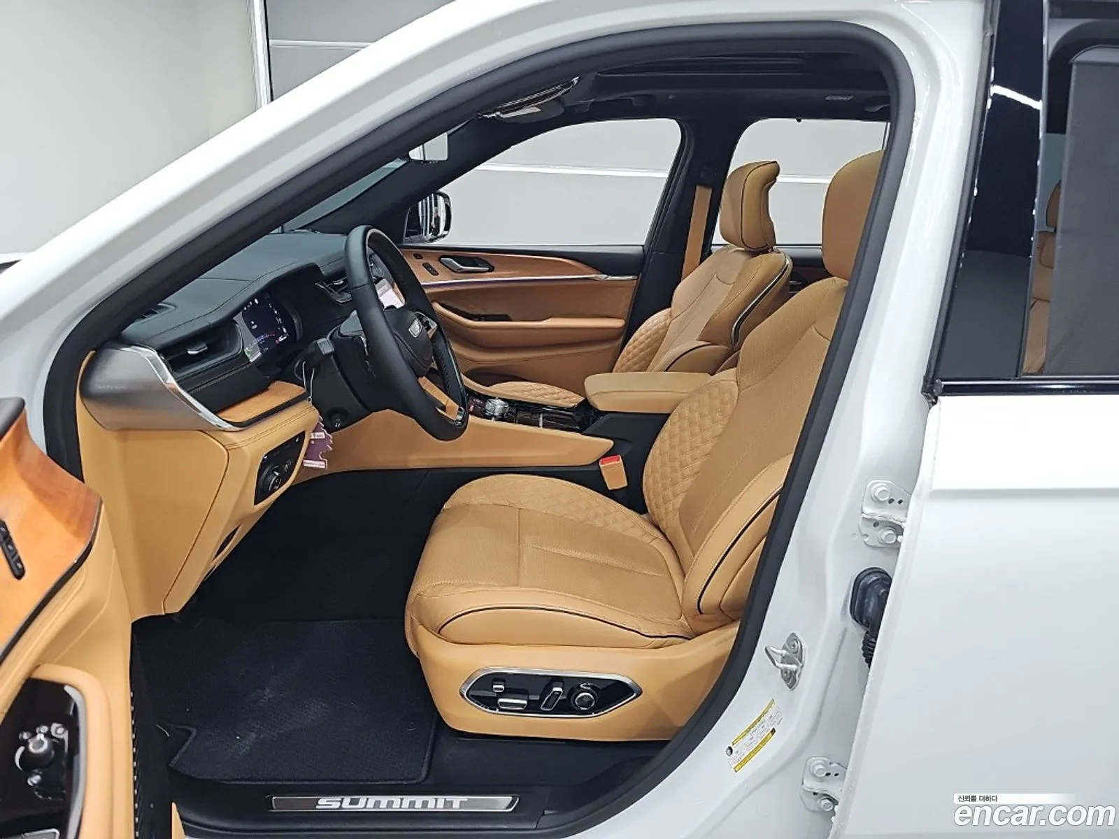 Jeep Grand Cherokee 2023 — 7
