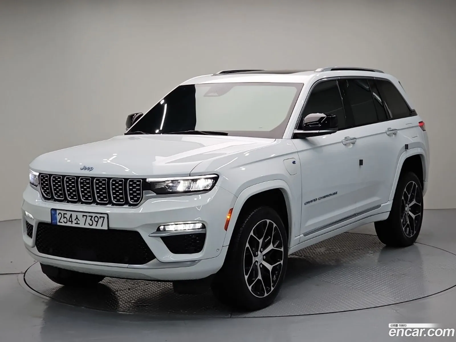 Jeep Grand Cherokee 2023 — 18