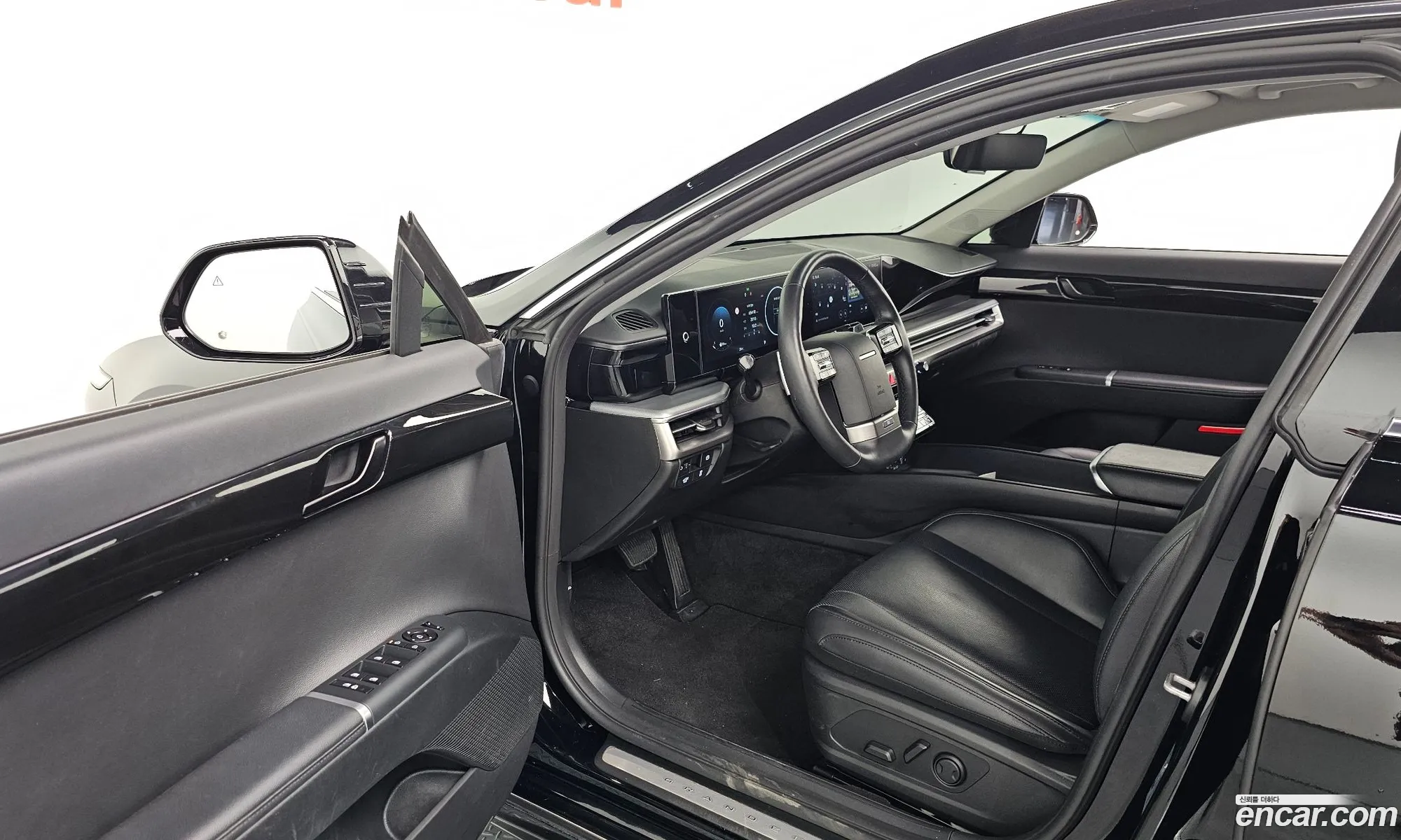 Hyundai Grandeur 2023 — 11