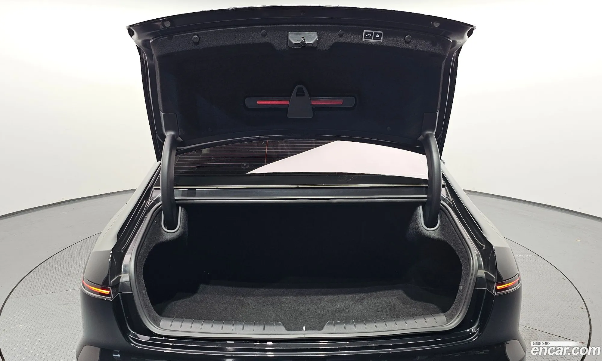 Hyundai Grandeur 2023 — 12