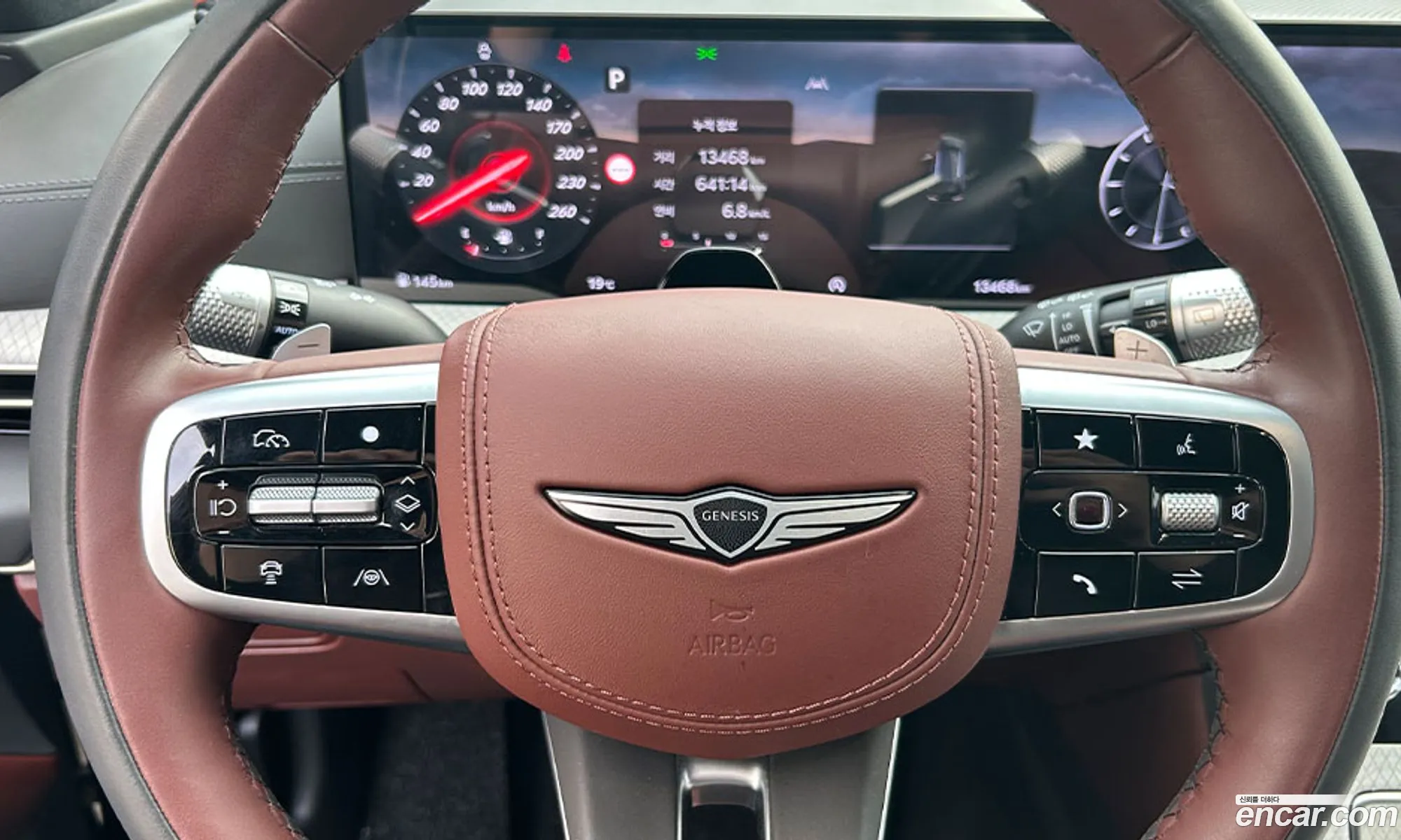 Genesis GV80 2025 — 10