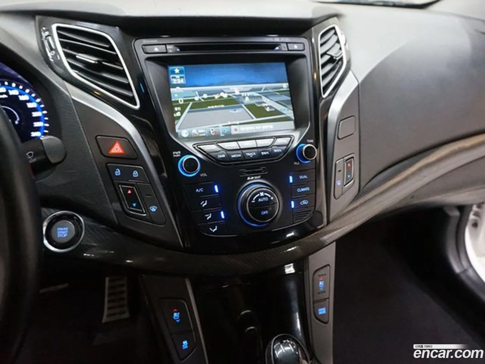 Hyundai i40 Saloon 2014 — 6