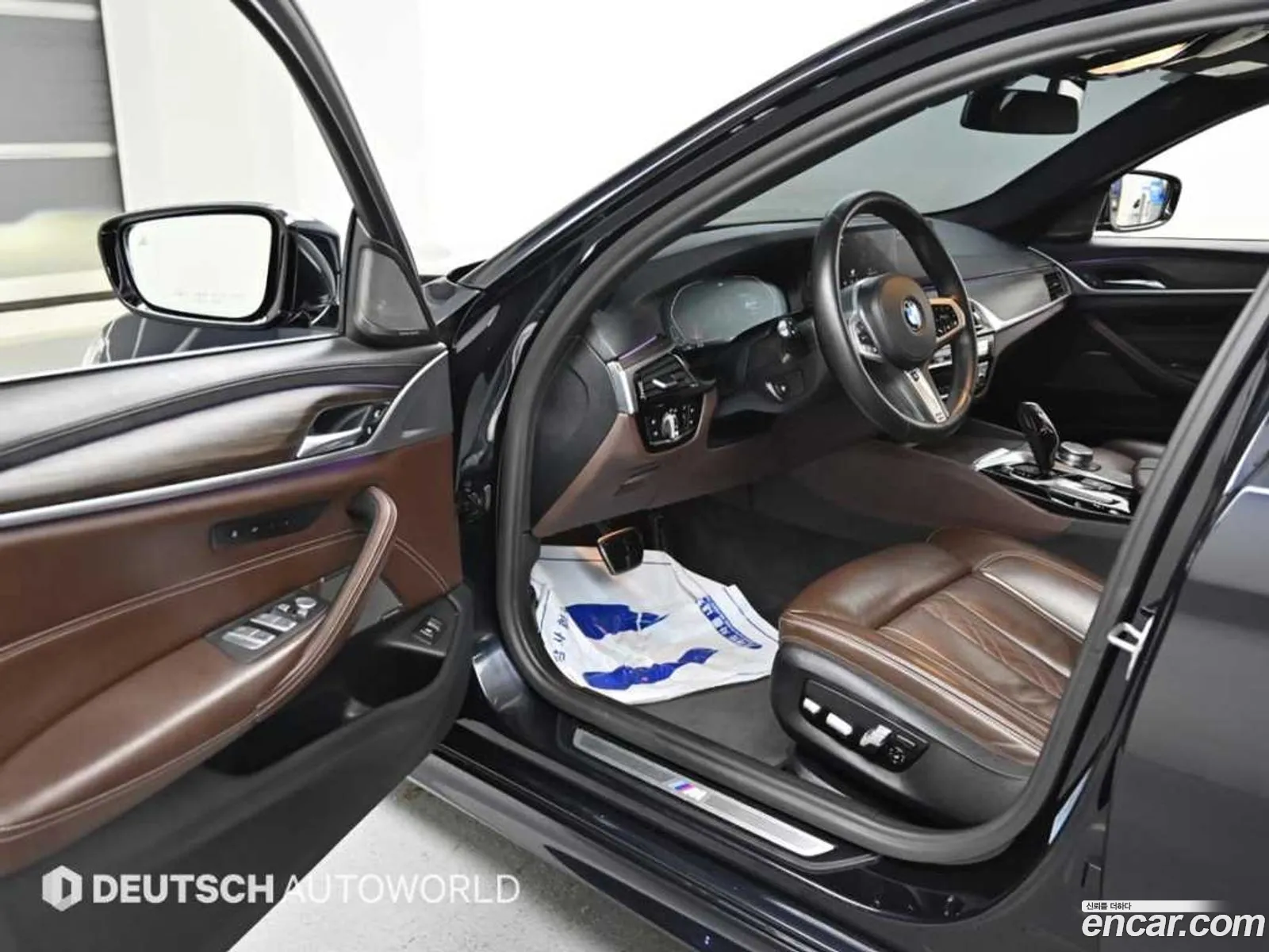 BMW 5 Series 2020 — 10