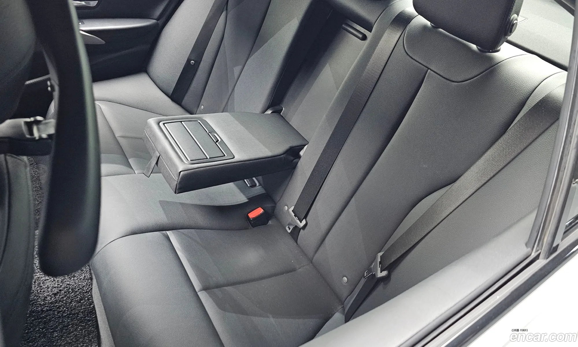 BMW 3 Series 2017 WBA8C5100HK854649 — 3